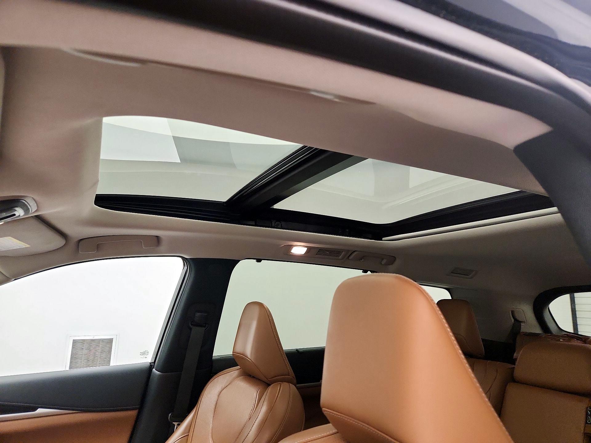 Thumbnail: 2022 INFINITI QX60 - 20
