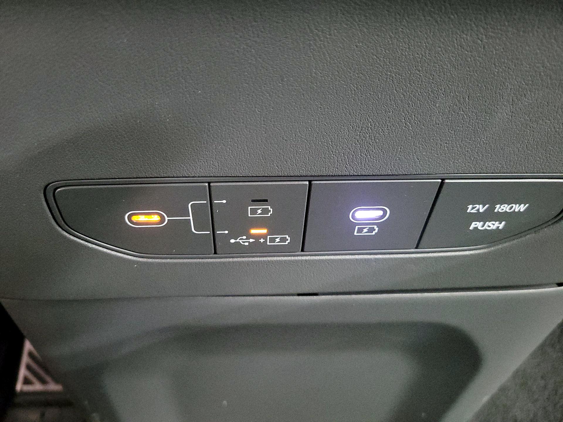 Thumbnail: 2024 Kia EV9 - 19