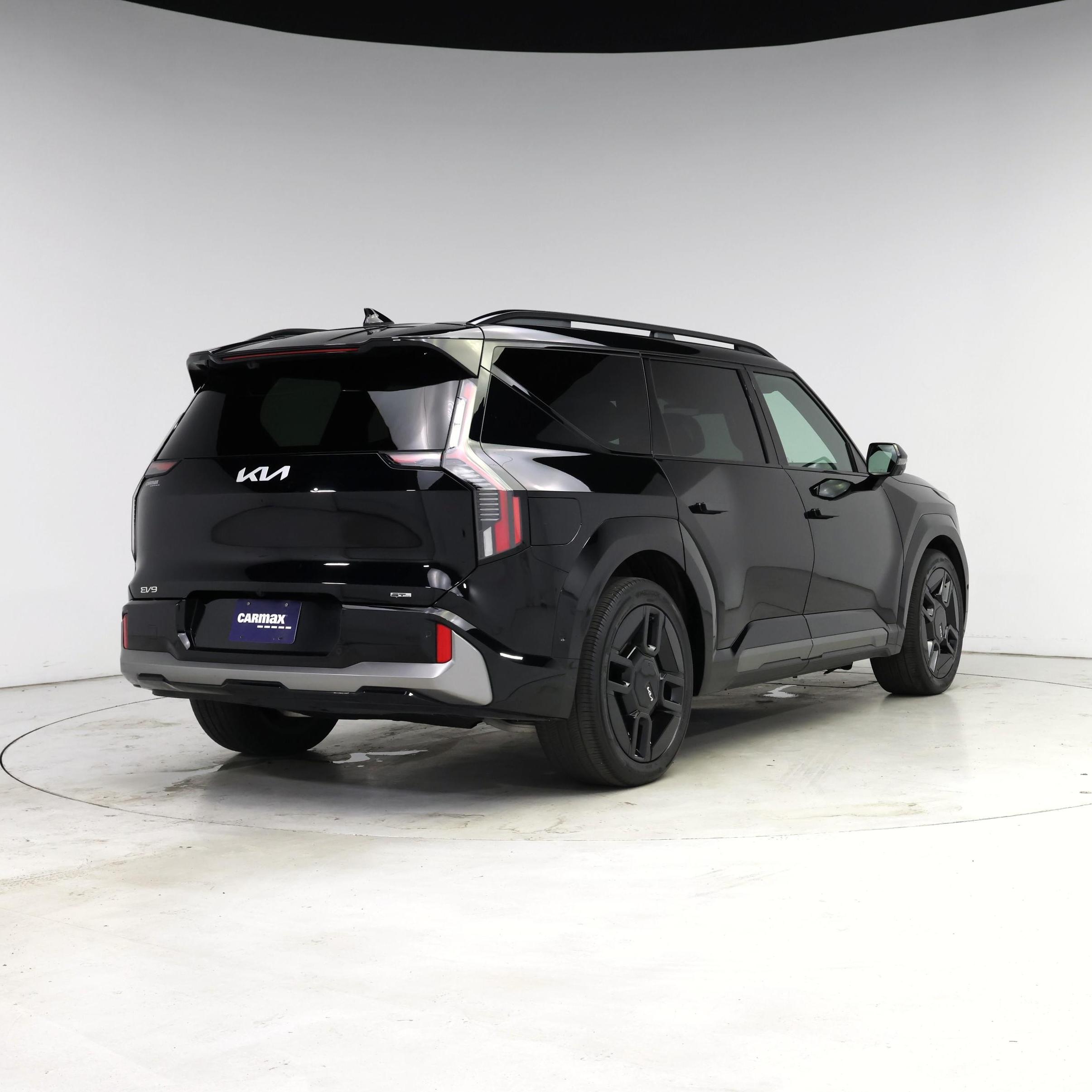 Thumbnail: 2024 Kia EV9 - 8