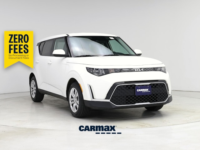 White 2024 Kia Soul SUV / Crossover Front-Wheel Drive Automatic