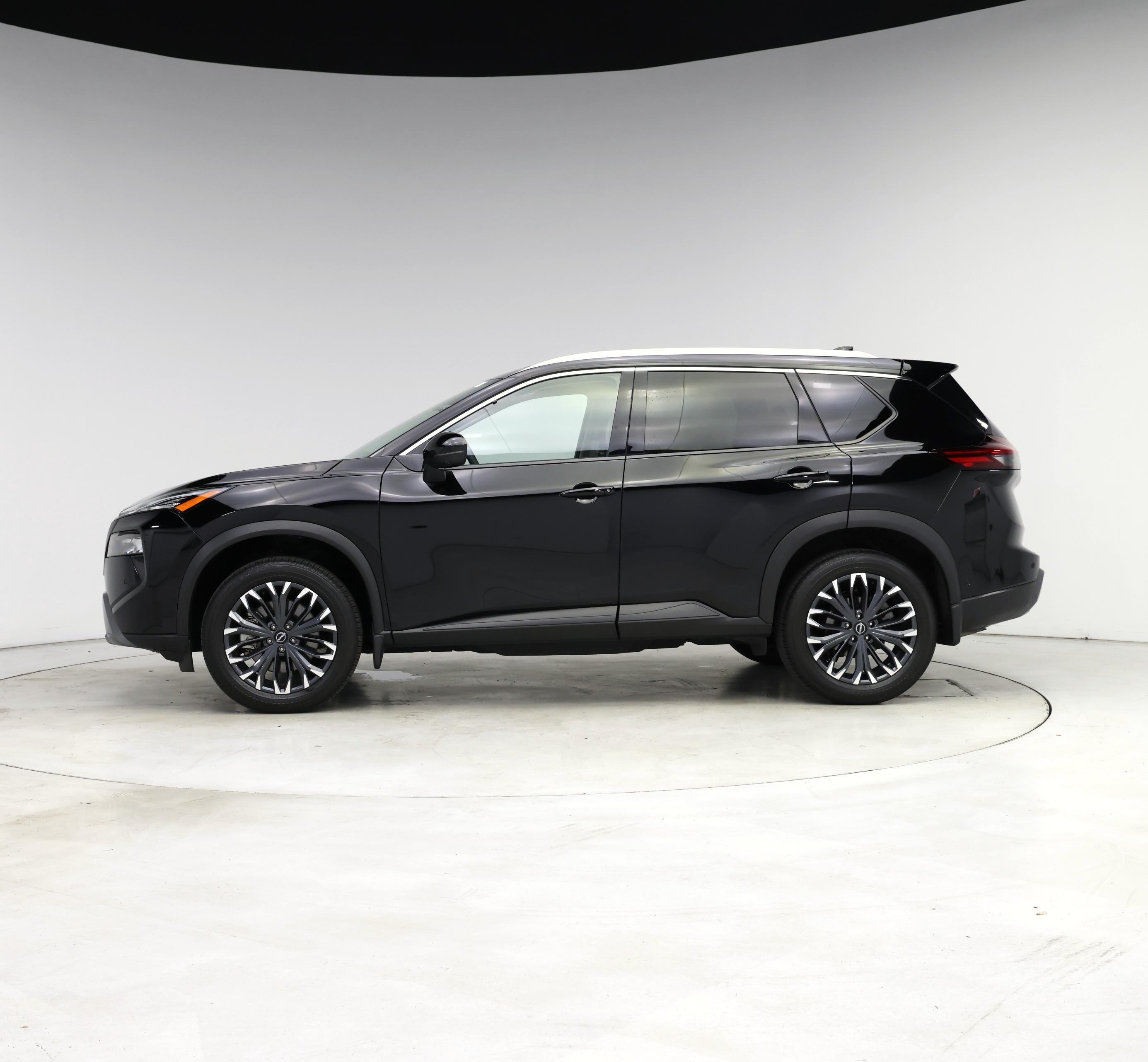 Thumbnail: 2025 Nissan Rogue - 3