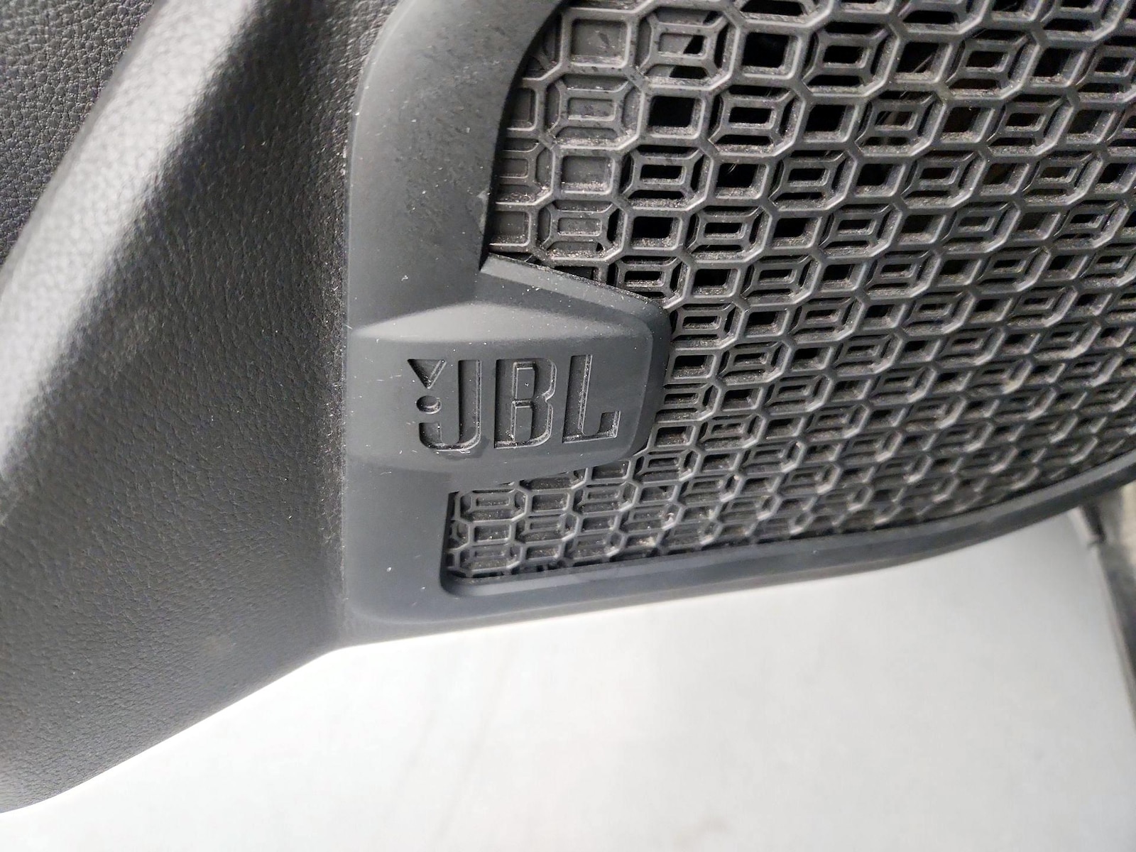 2024 Toyota Tacoma SR5 - Photo 24