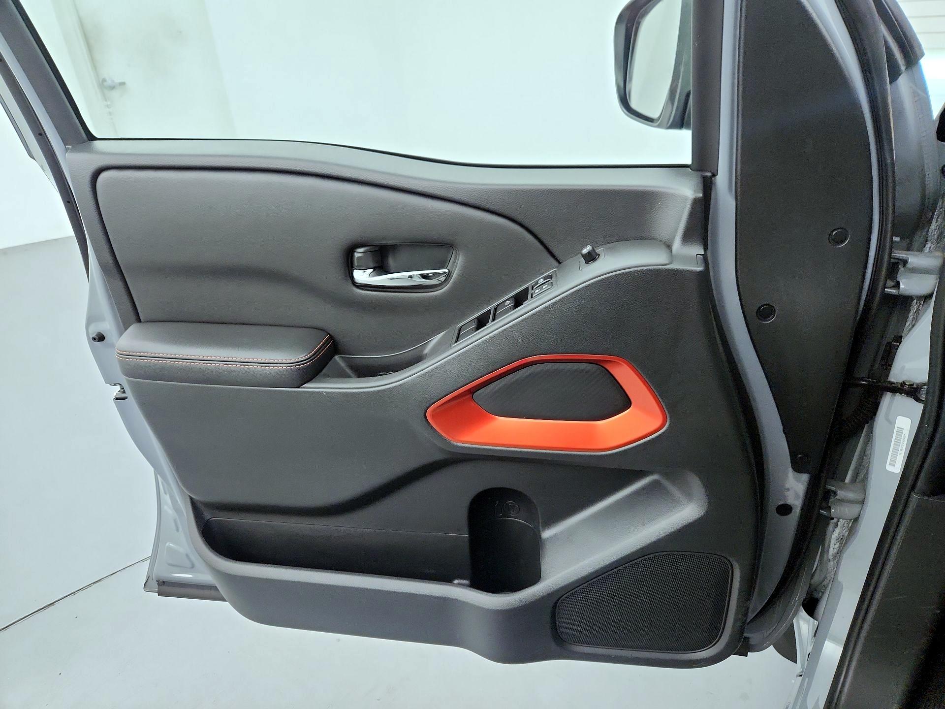 Thumbnail: 2025 Nissan Frontier - 12
