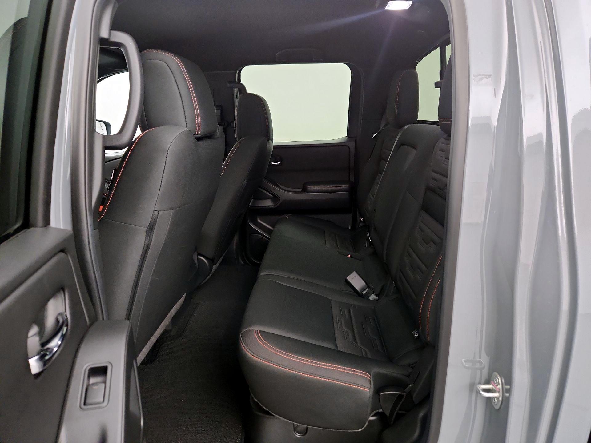 Thumbnail: 2025 Nissan Frontier - 19