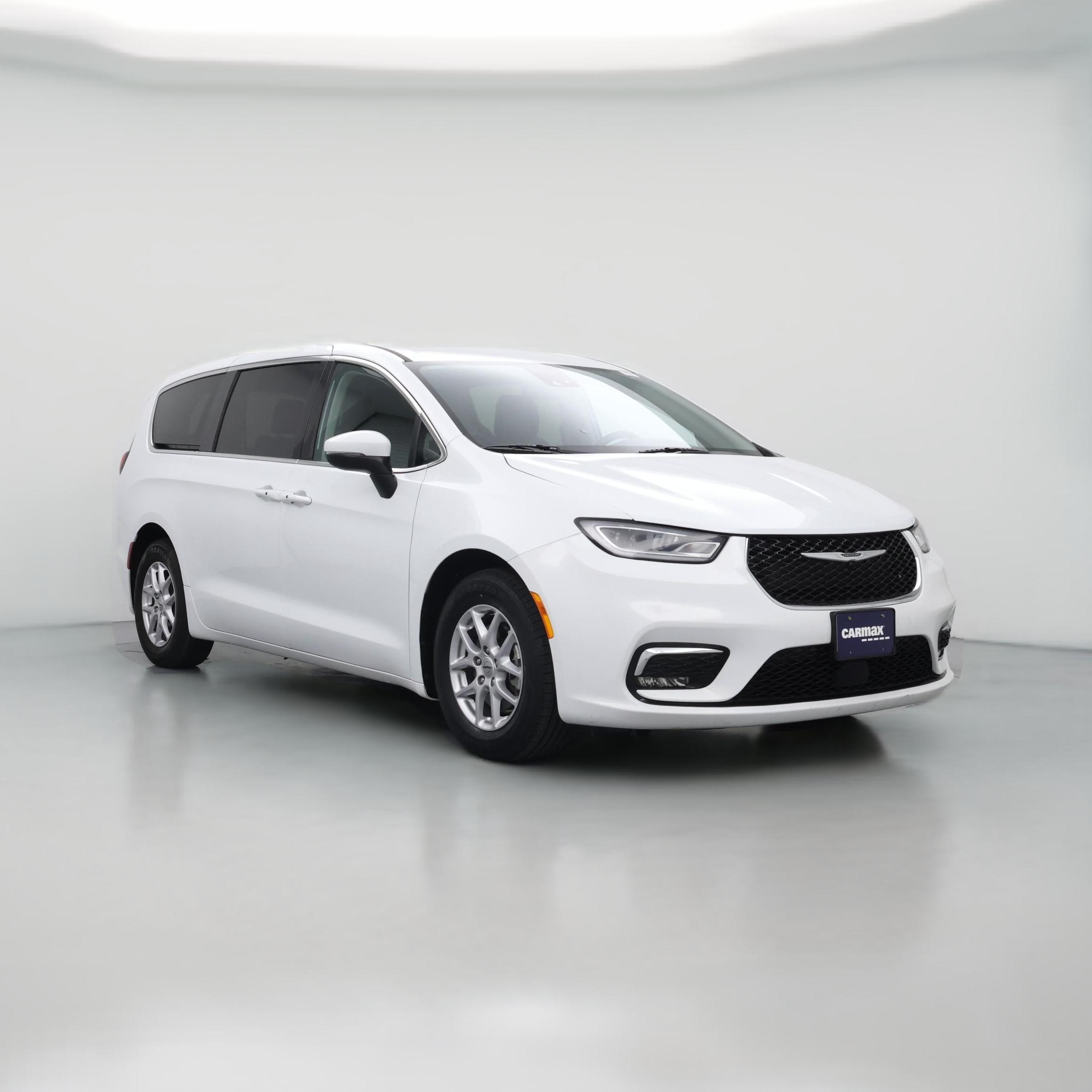 Thumbnail: 2023 Chrysler Pacifica - 1
