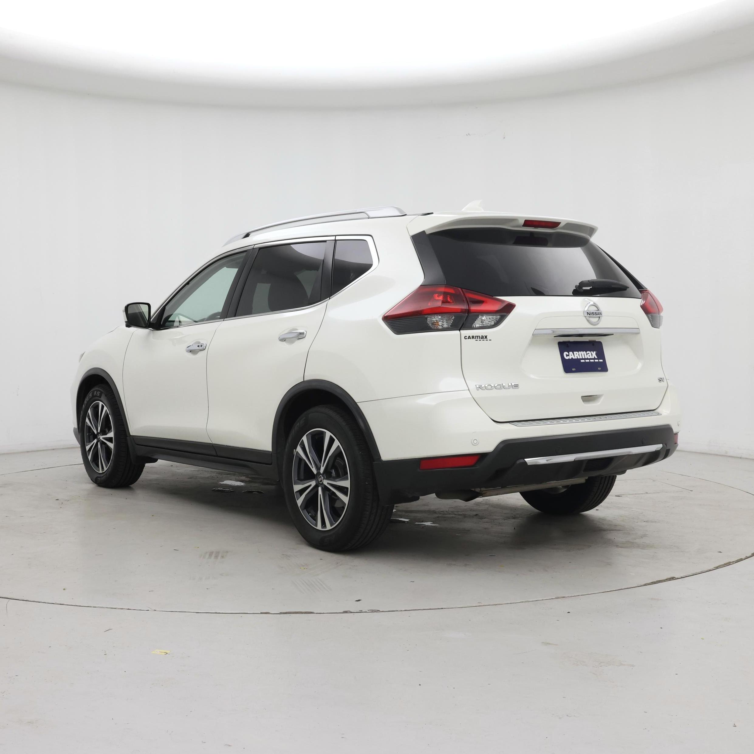 Thumbnail: 2019 Nissan Rogue - 2