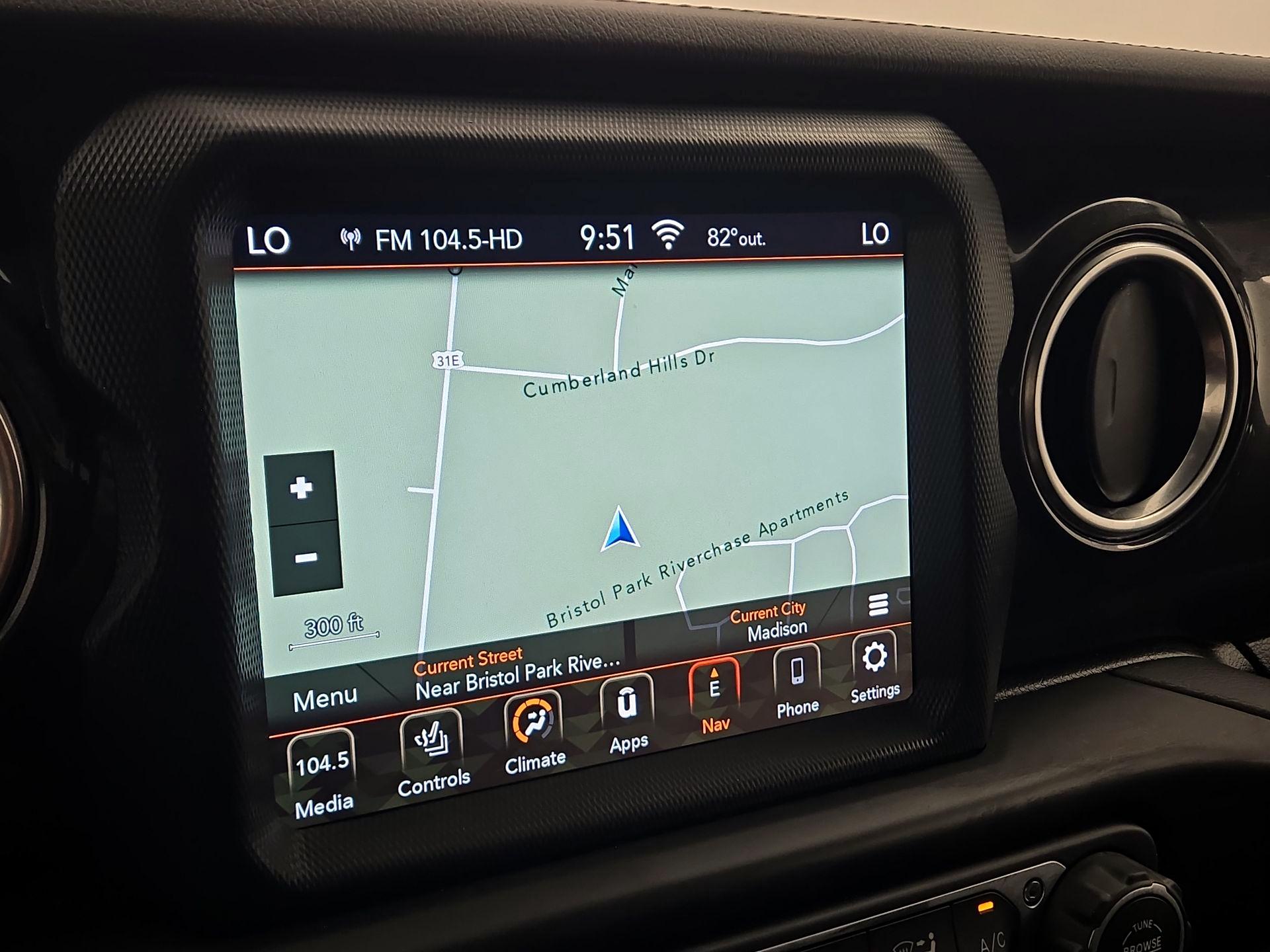 Thumbnail: 2020 Jeep Wrangler - 14