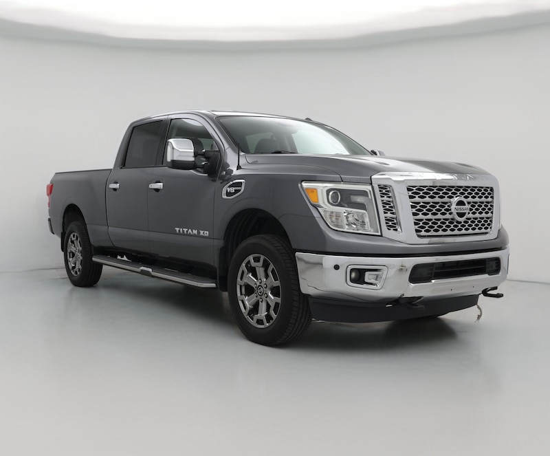2017 Nissan Titan XD SL