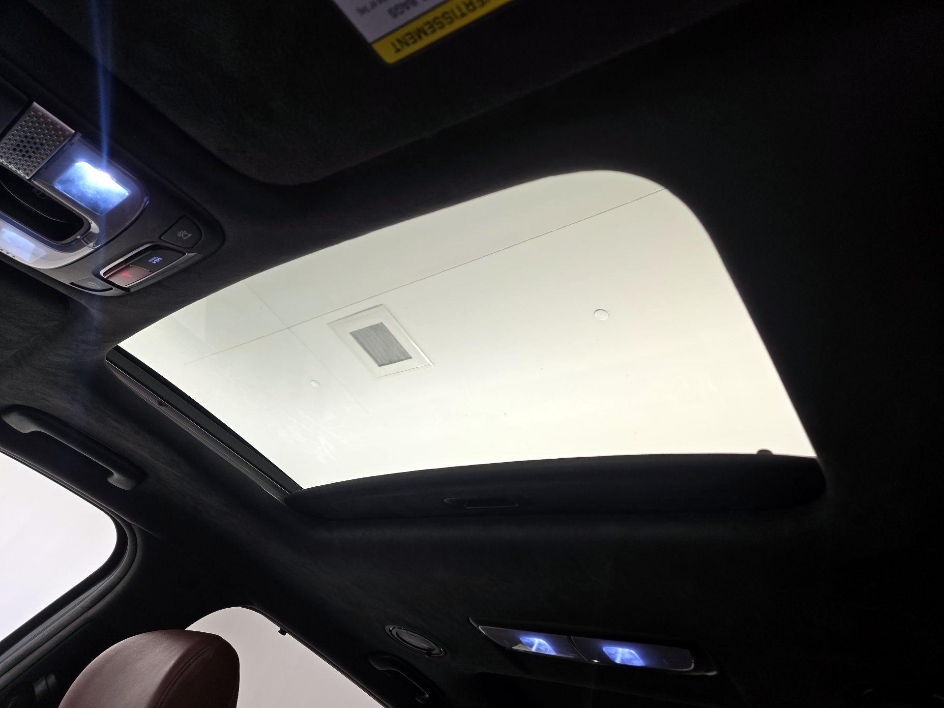 Thumbnail: 2023 Kia Telluride - 18