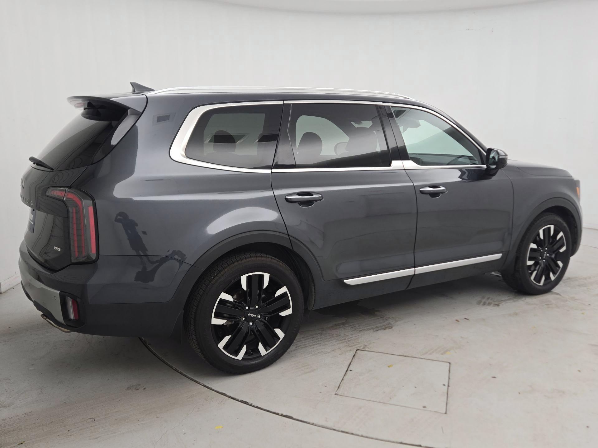 Thumbnail: 2023 Kia Telluride - 5