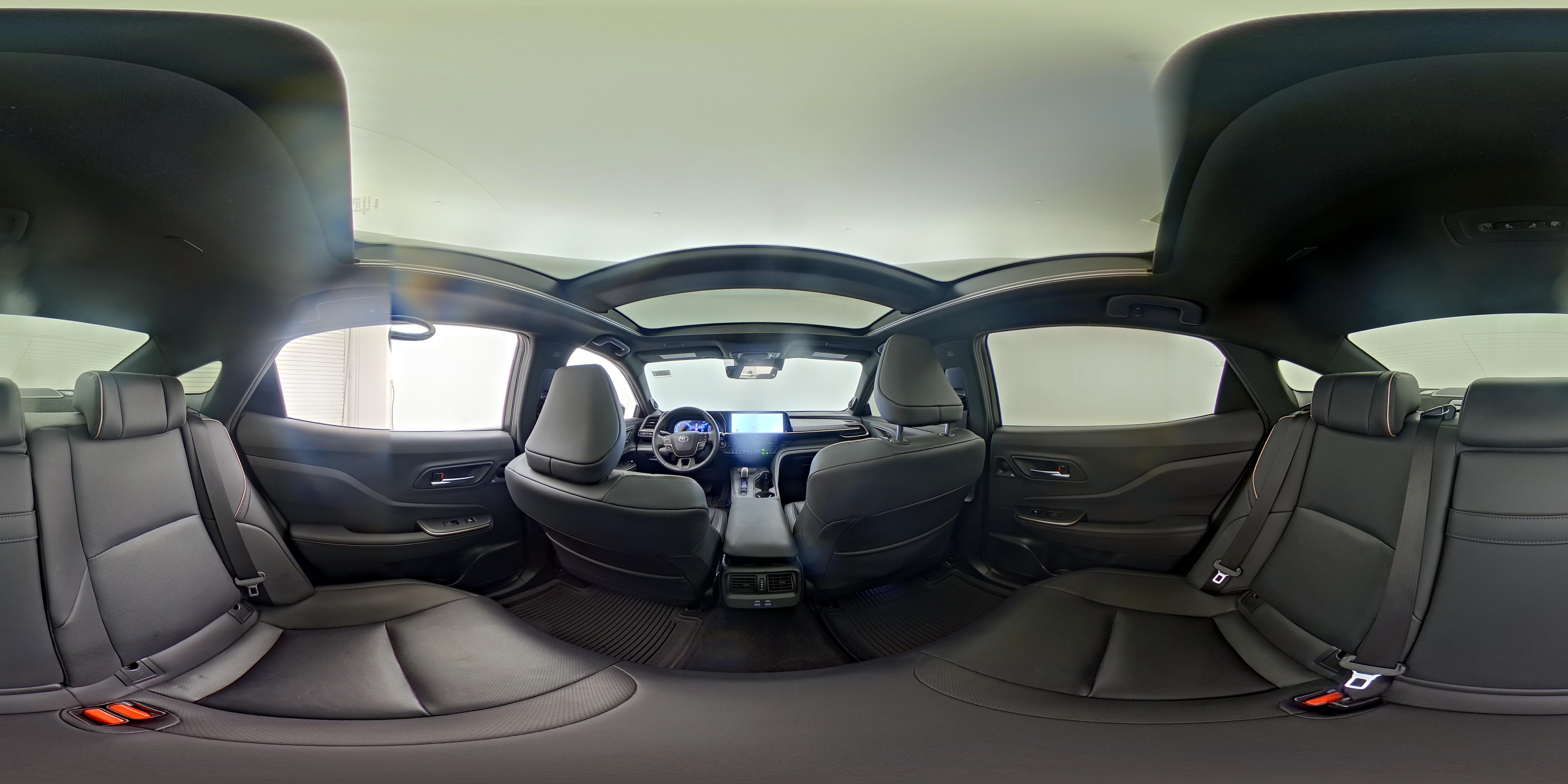 2023 Toyota Crown Limited - Photo 27