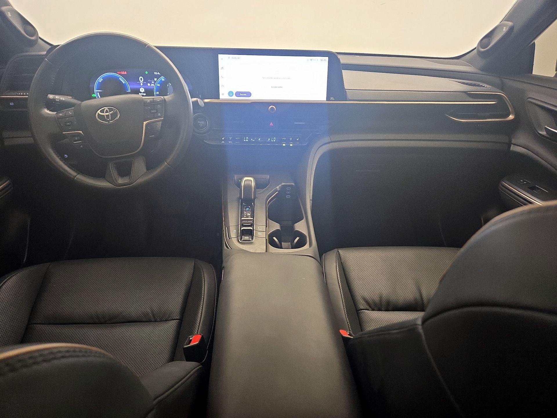 Thumbnail: 2023 Toyota Crown - 9