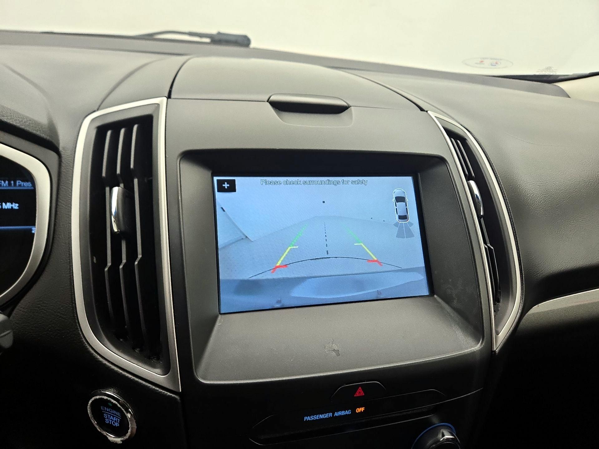 Thumbnail: 2018 Ford Edge - 15