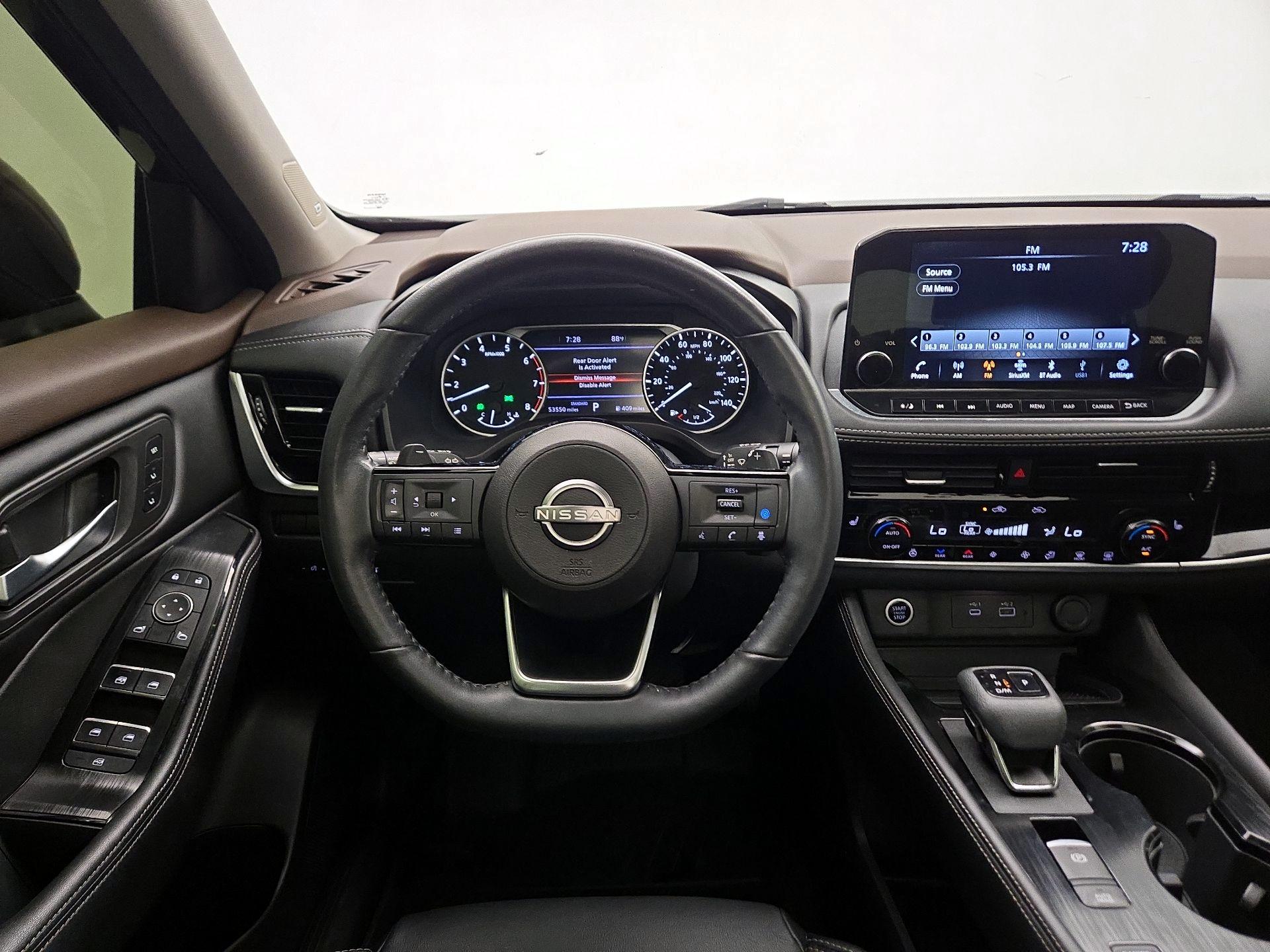 Thumbnail: 2022 Nissan Rogue - 10