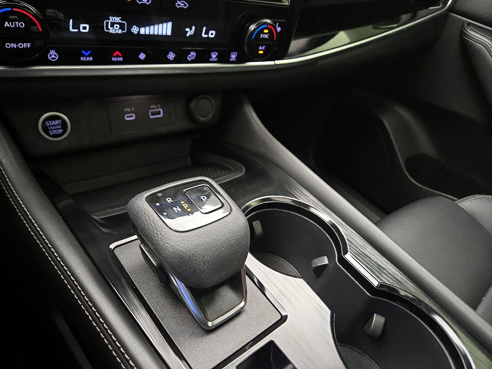 2022 Nissan Rogue SL - Photo 9