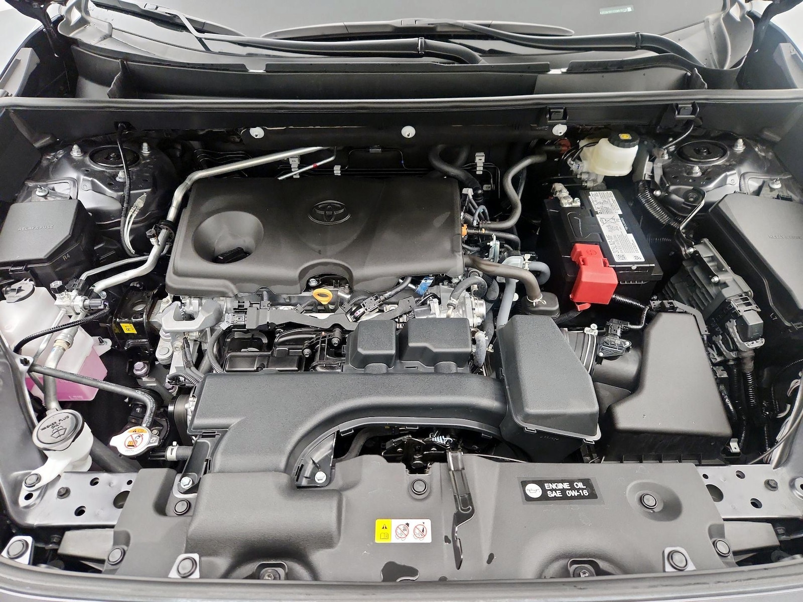 2025 Toyota RAV4 Limited - Photo 20