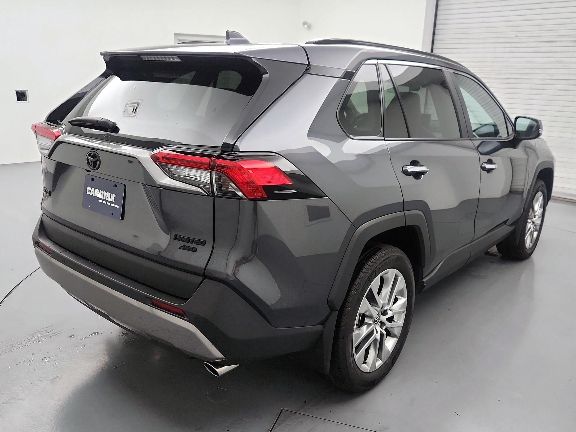 Thumbnail: 2025 Toyota RAV4 - 5