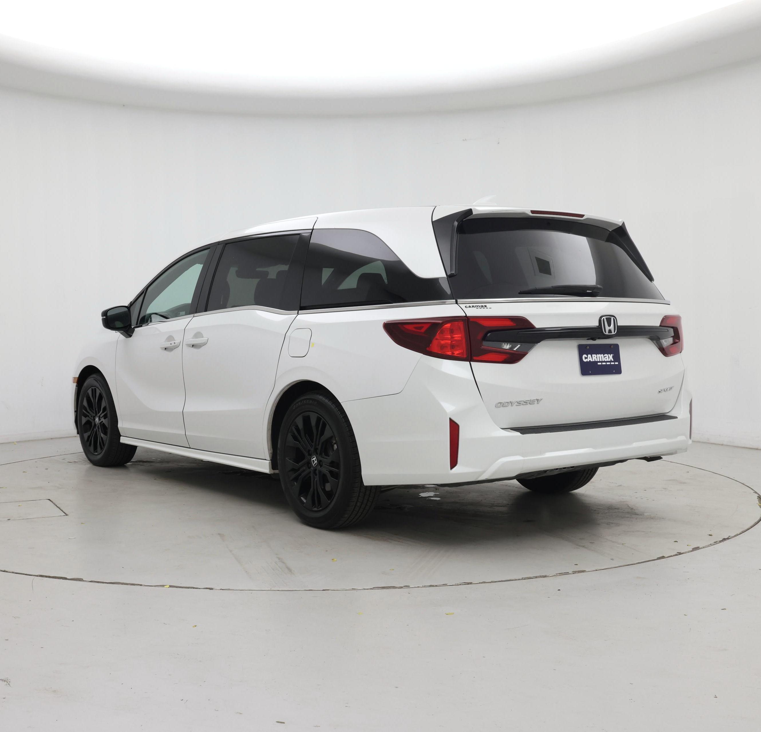 Thumbnail: 2025 Honda Odyssey - 2
