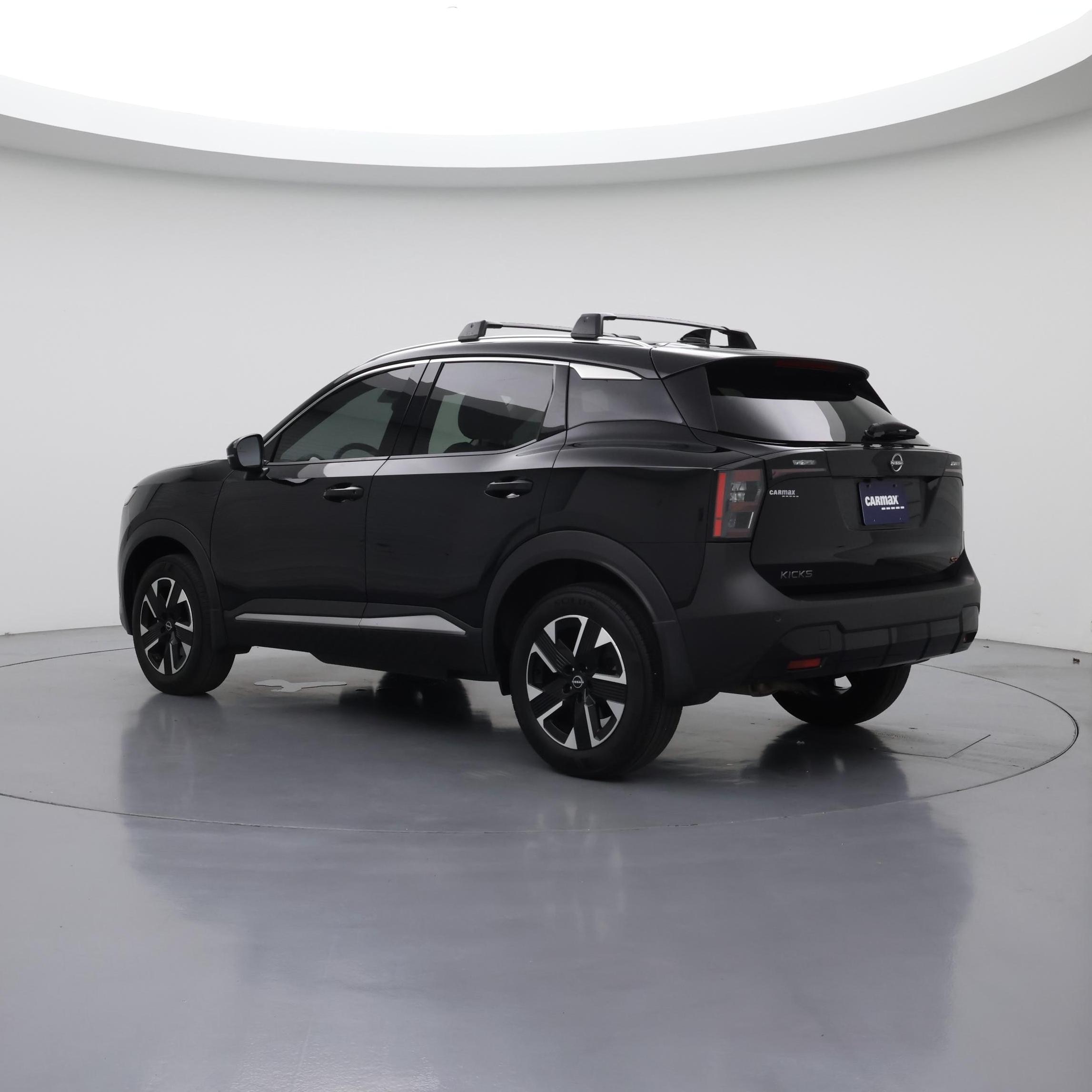 Thumbnail: 2026 Nissan Kicks - 2
