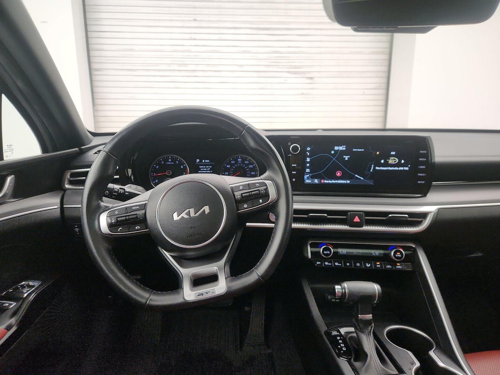 2024 Kia K5 GT-Line - Photo 11