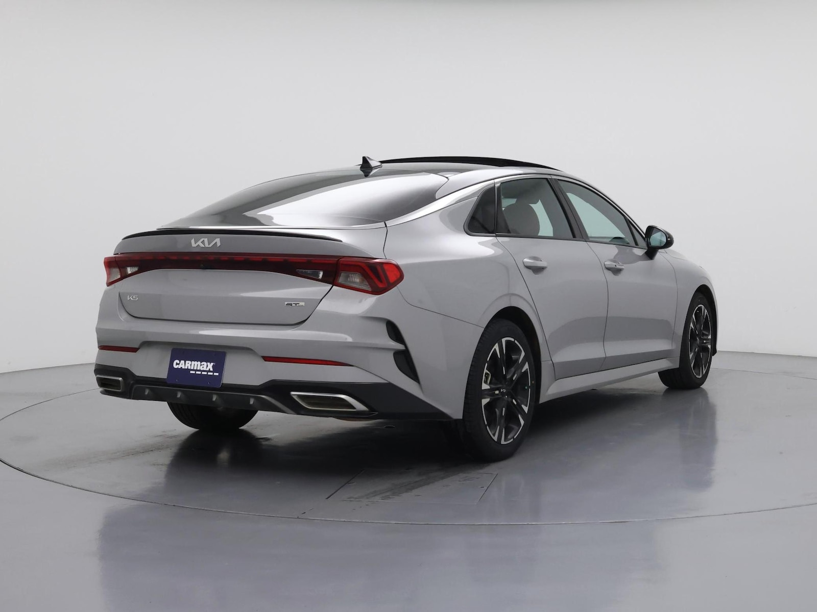 2024 Kia K5 GT-Line - Photo 9