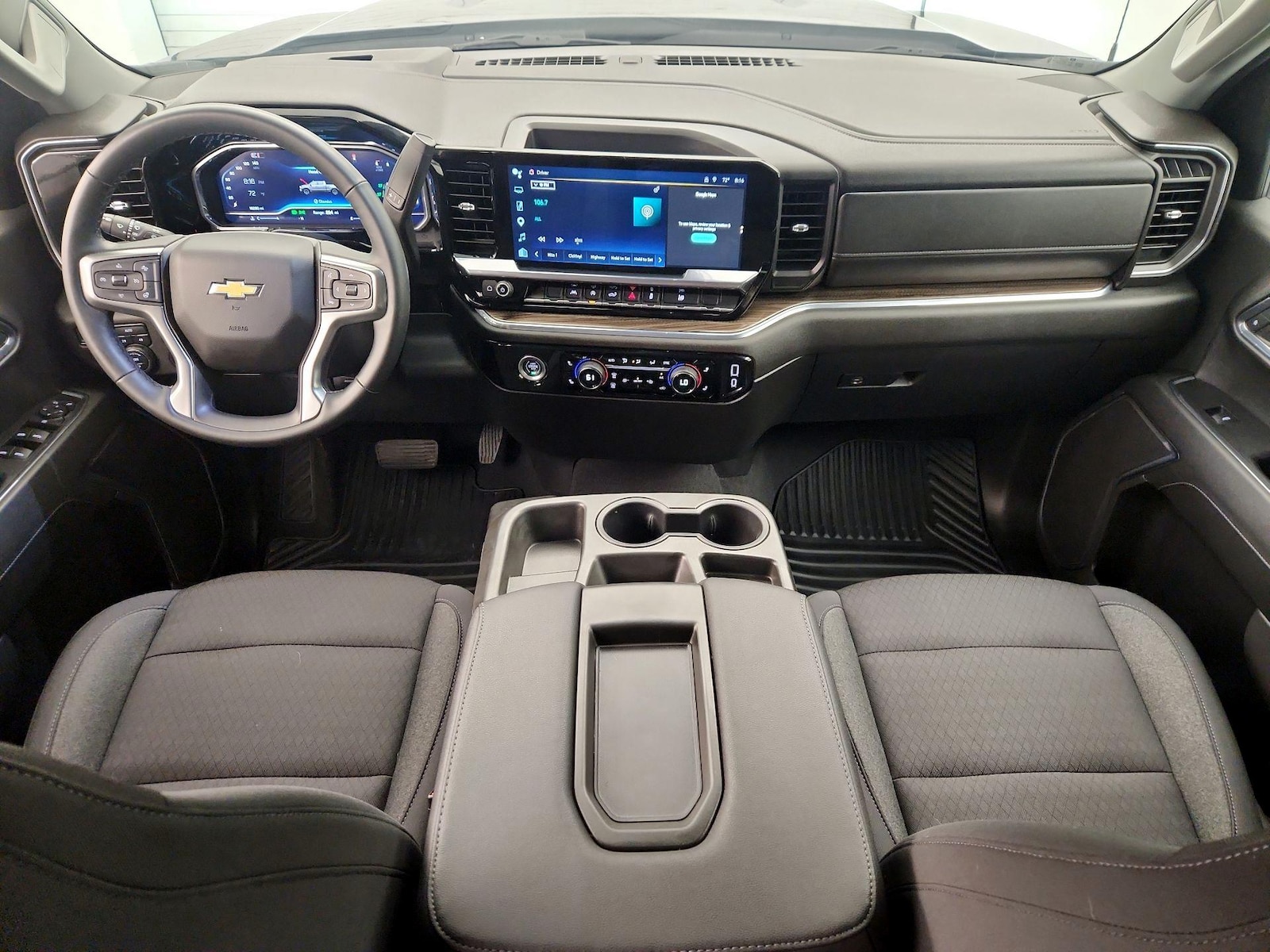 2024 Chevrolet Silverado 1500 LT - Photo 10