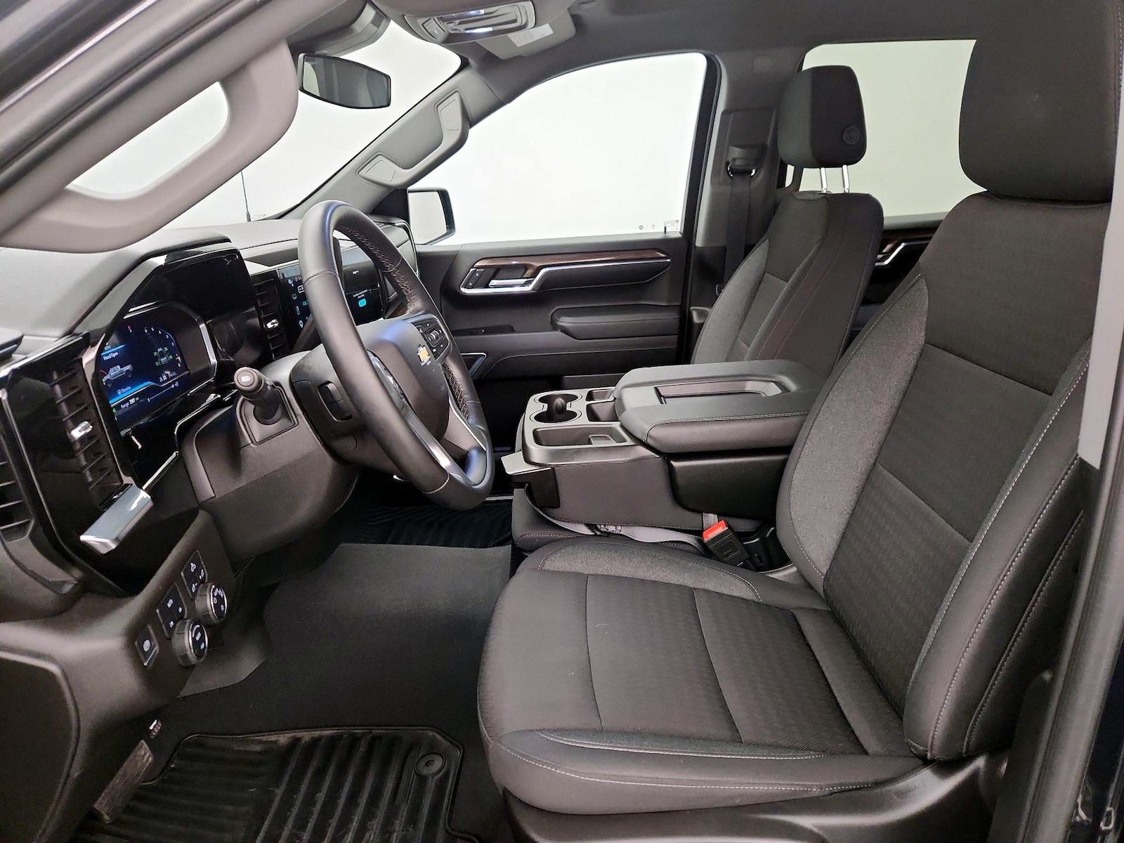 2024 Chevrolet Silverado 1500 LT - Photo 12