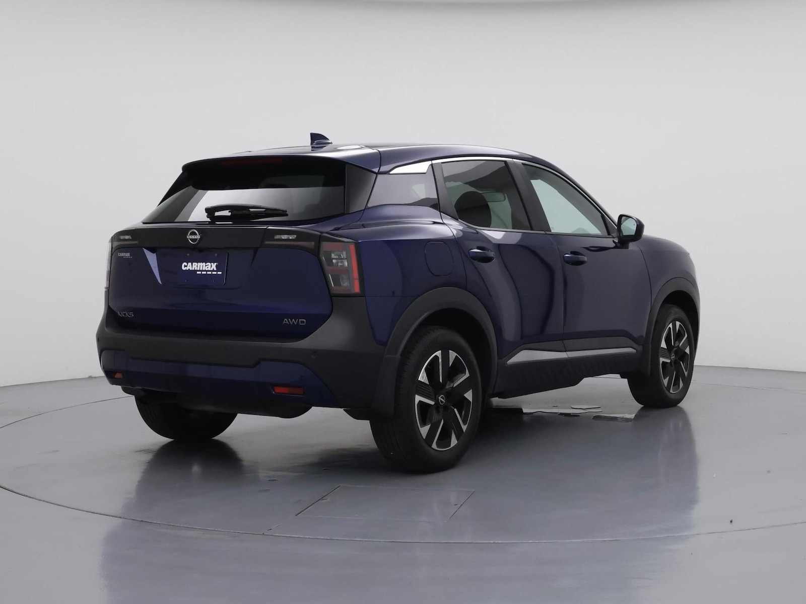 2025 Nissan Kicks SV AWD - Photo 9