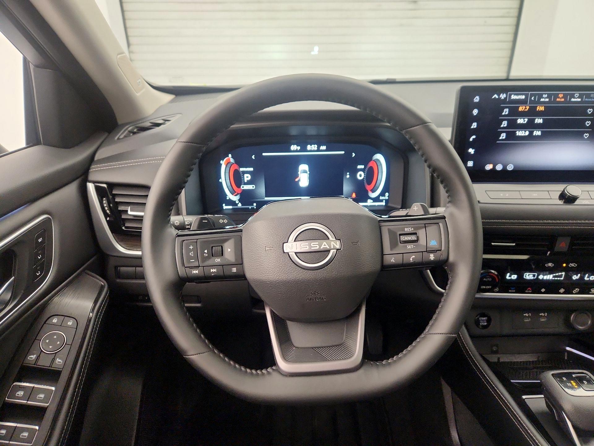Thumbnail: 2026 Nissan Rogue - 10