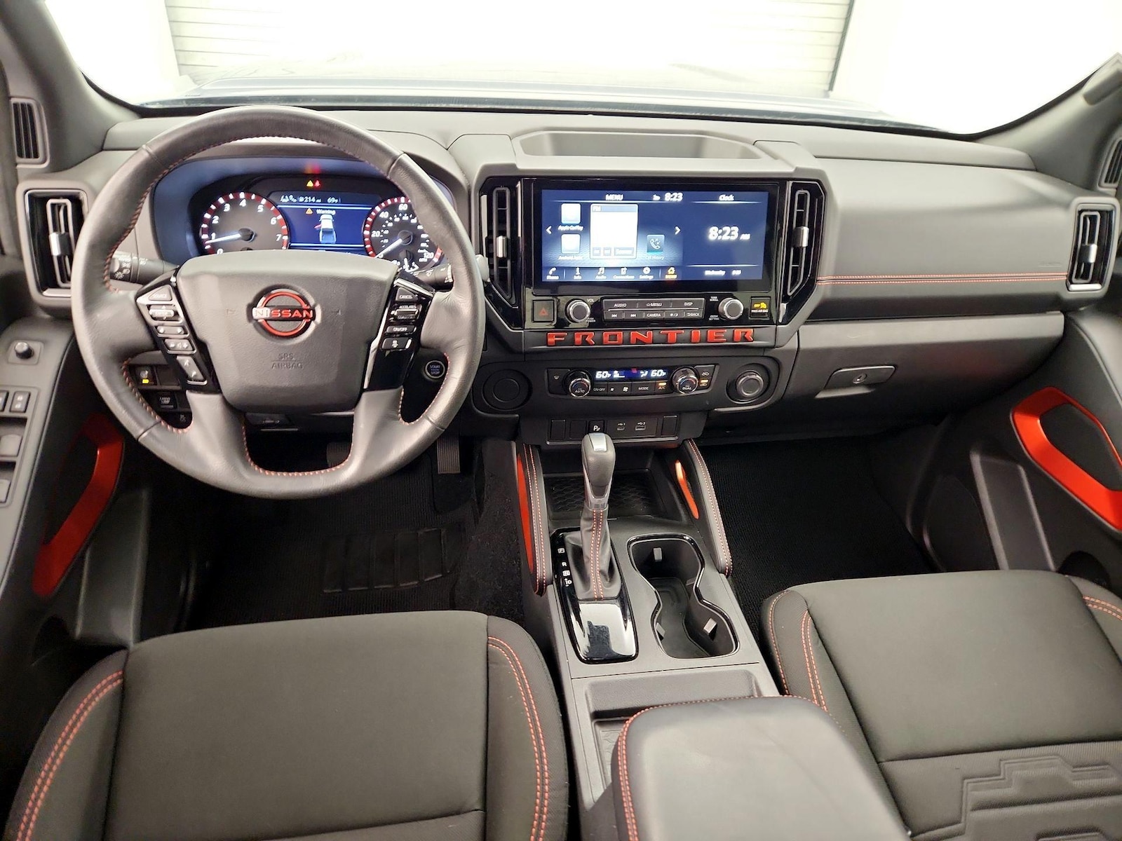 2025 Nissan Frontier PRO-X - Photo 10