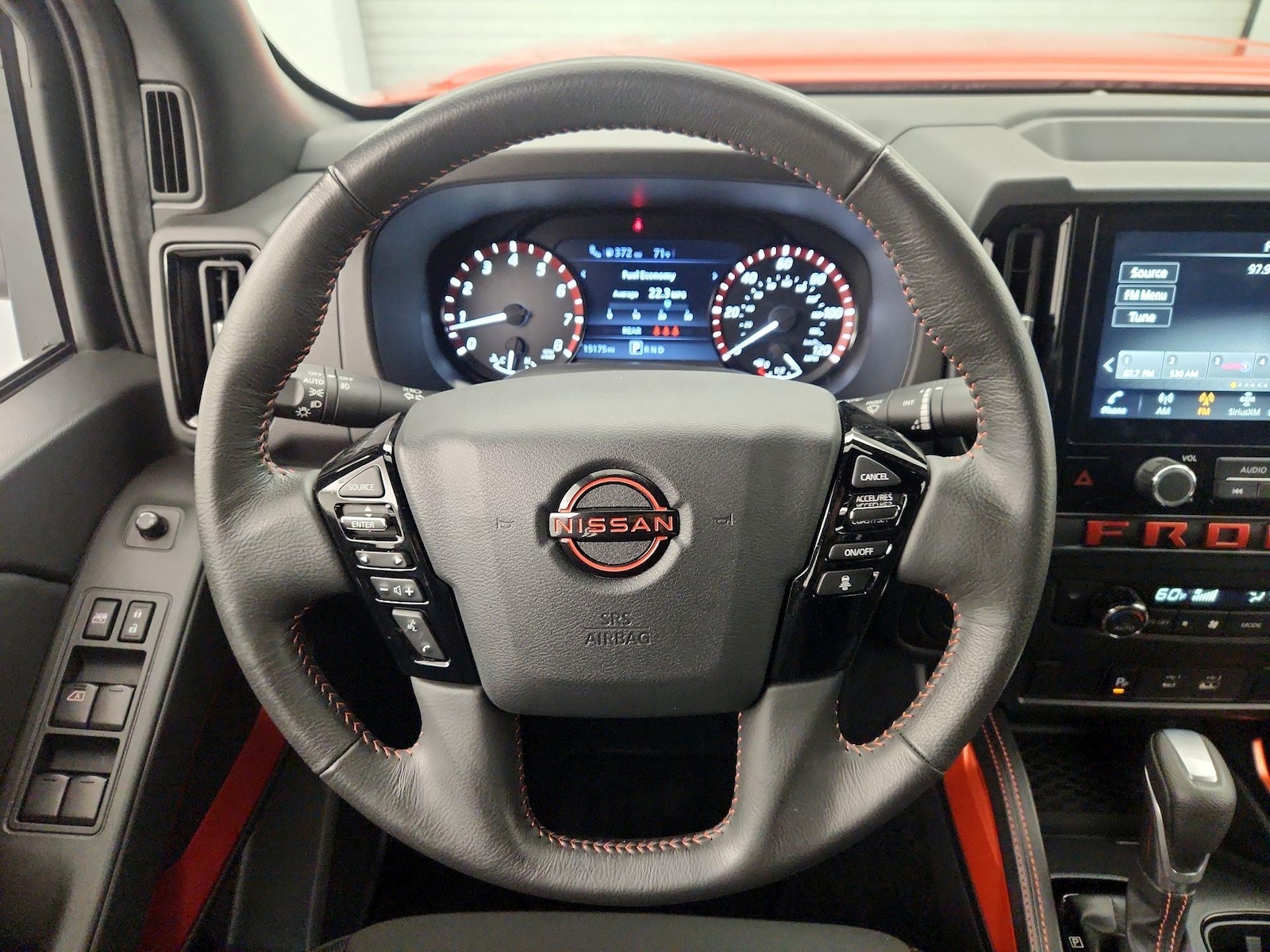 2025 Nissan Frontier PRO-X - Photo 11
