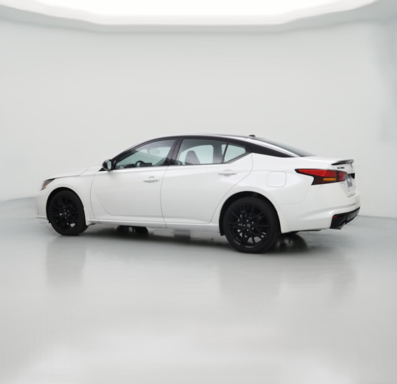 2026 Nissan Altima SR