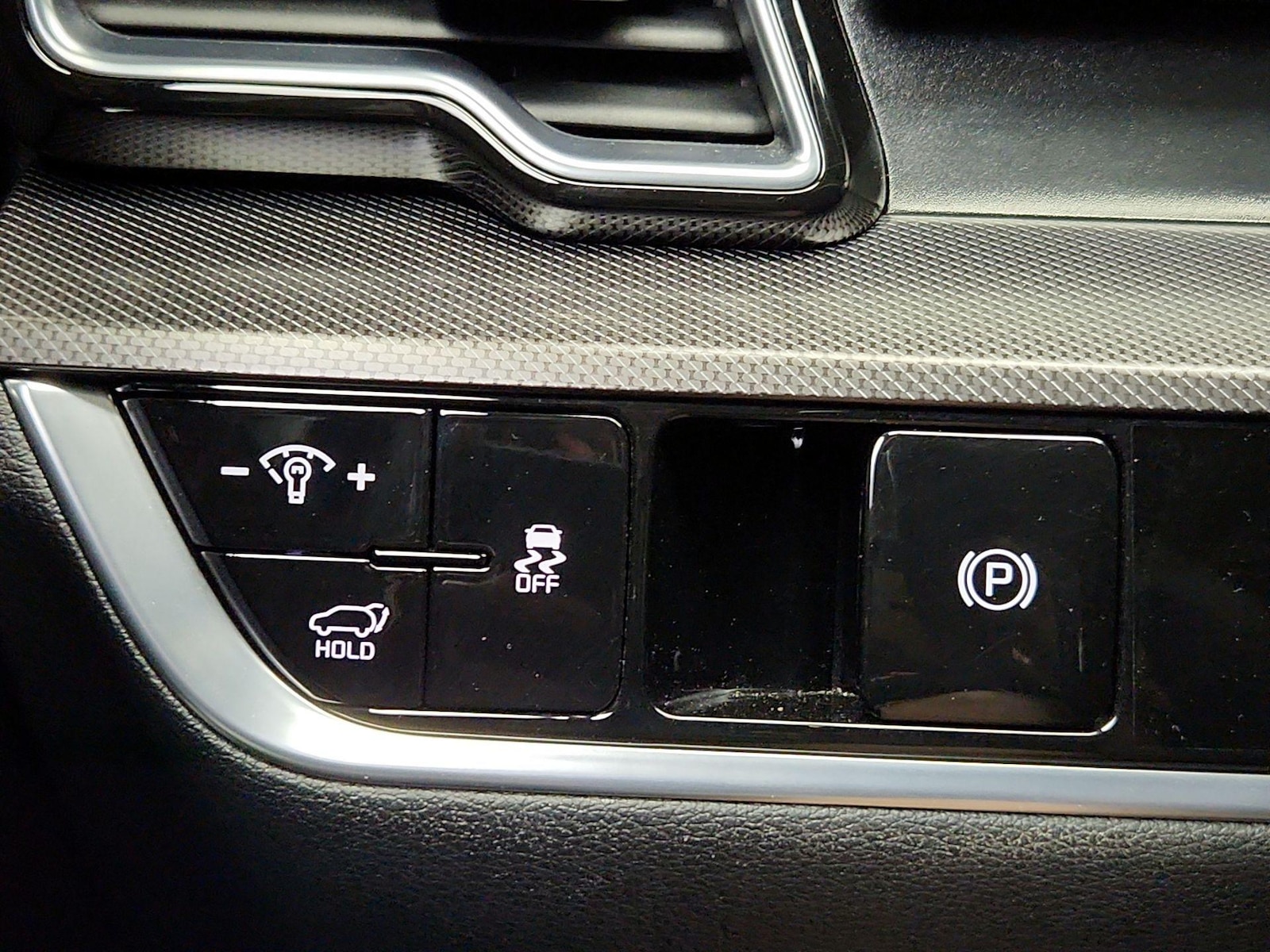 2025 Kia Sportage SX - Photo 14
