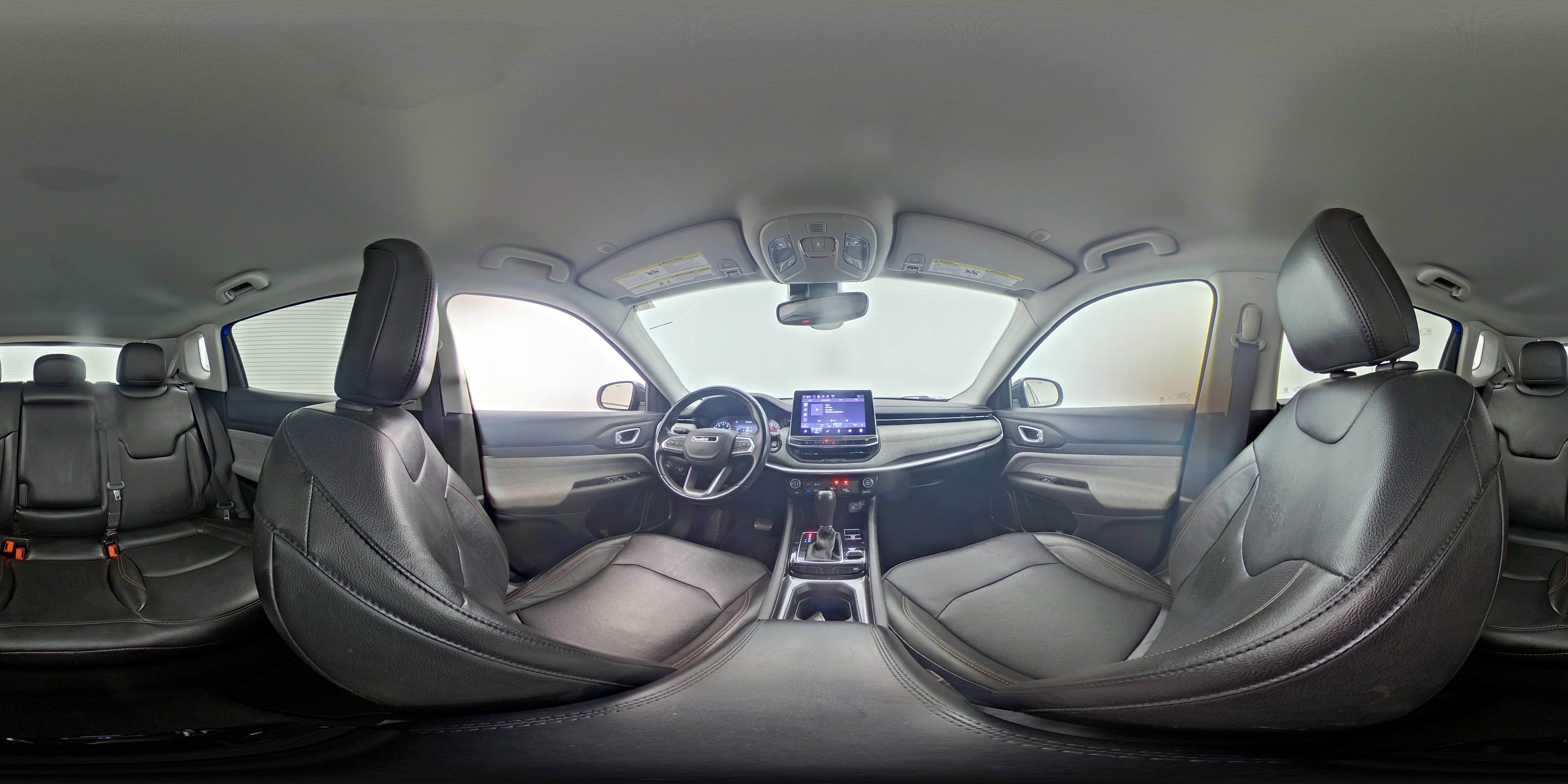 2022 Jeep Compass Latitude Lux - Photo 24