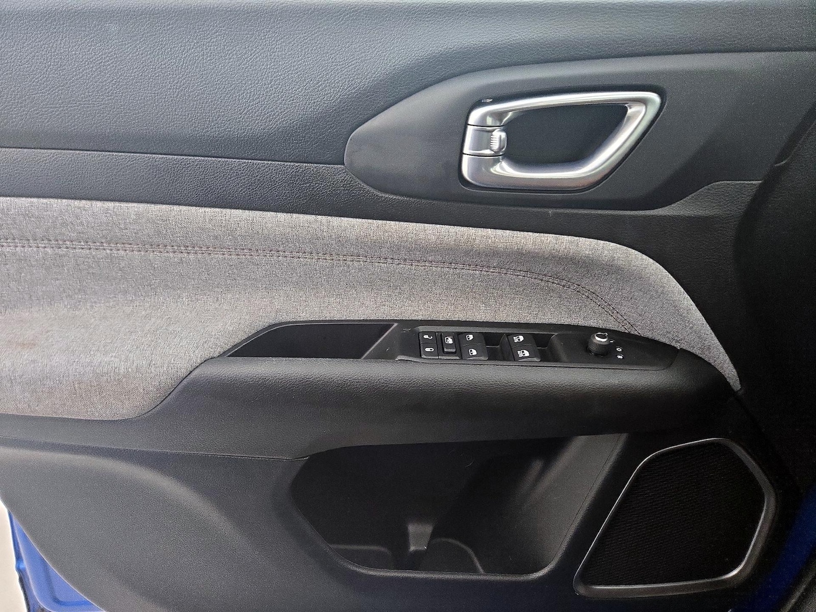 2022 Jeep Compass Latitude Lux - Photo 13