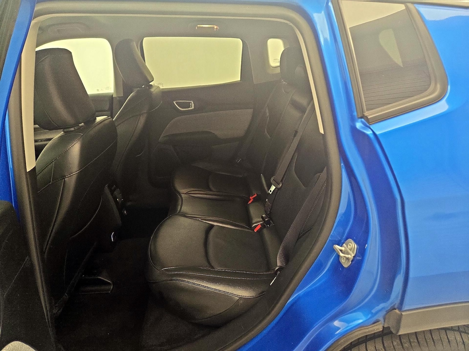 2022 Jeep Compass Latitude Lux - Photo 20