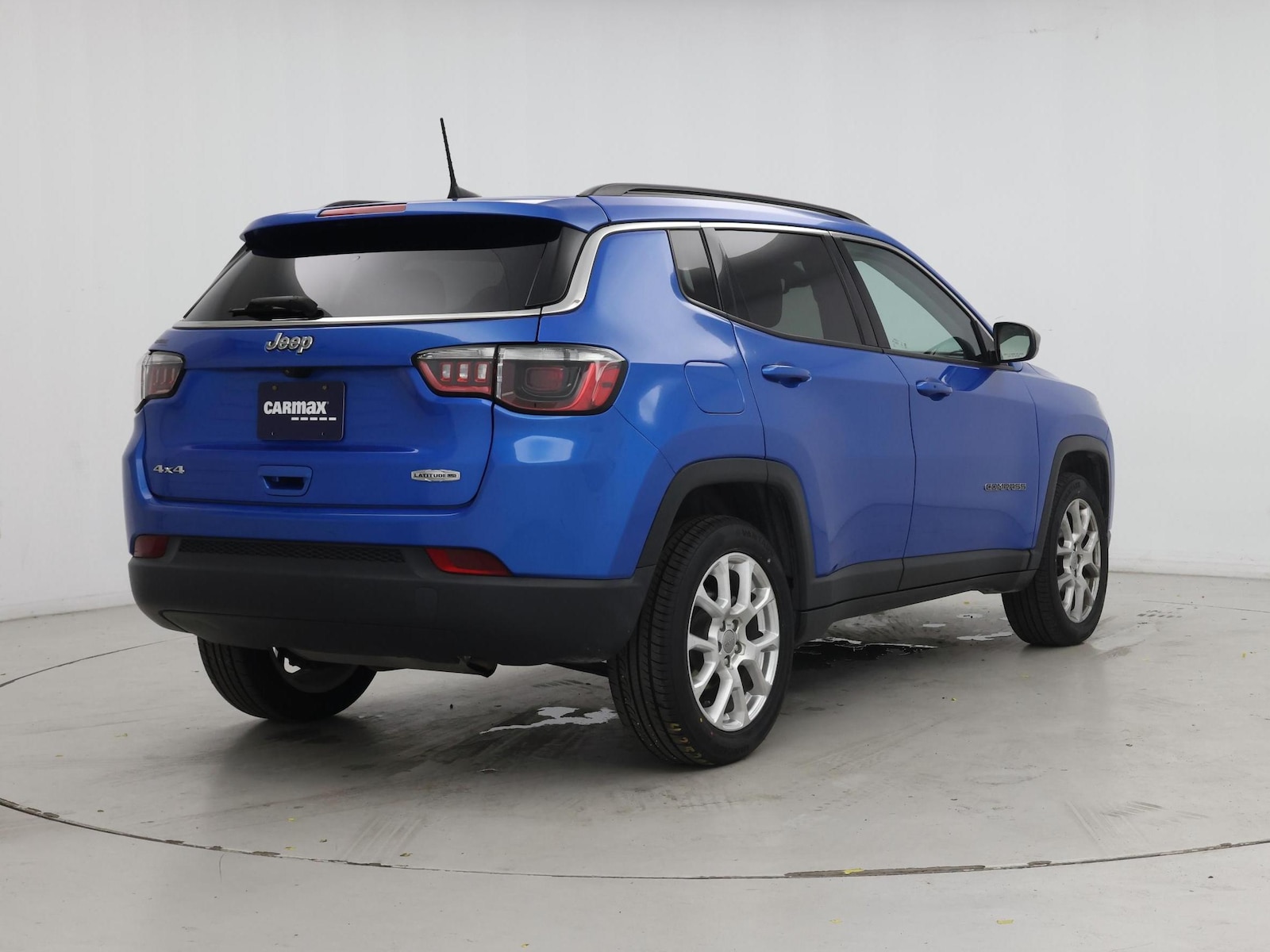 2022 Jeep Compass Latitude Lux - Photo 9