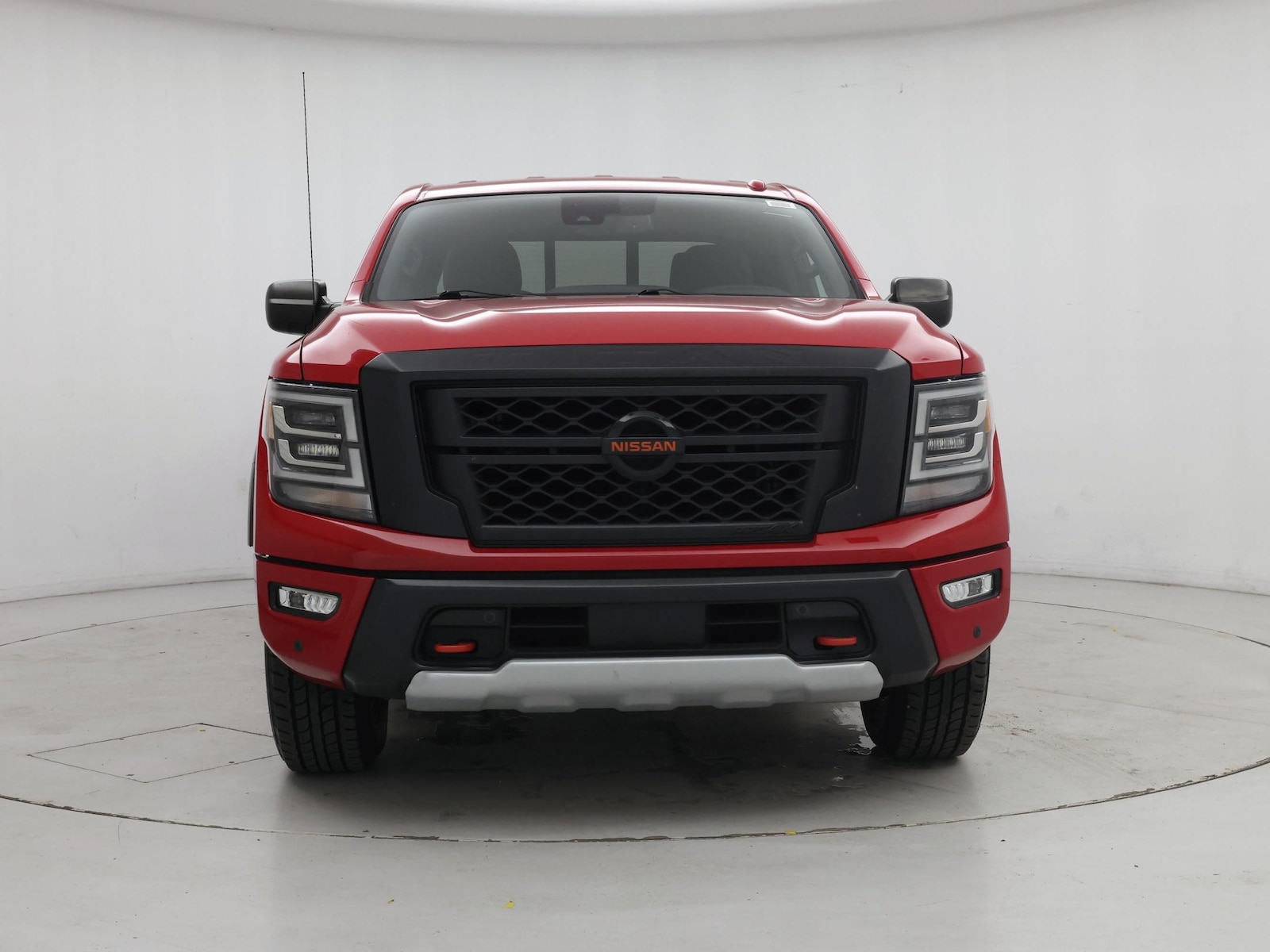 2021 Nissan Titan PRO-4X - Photo 6