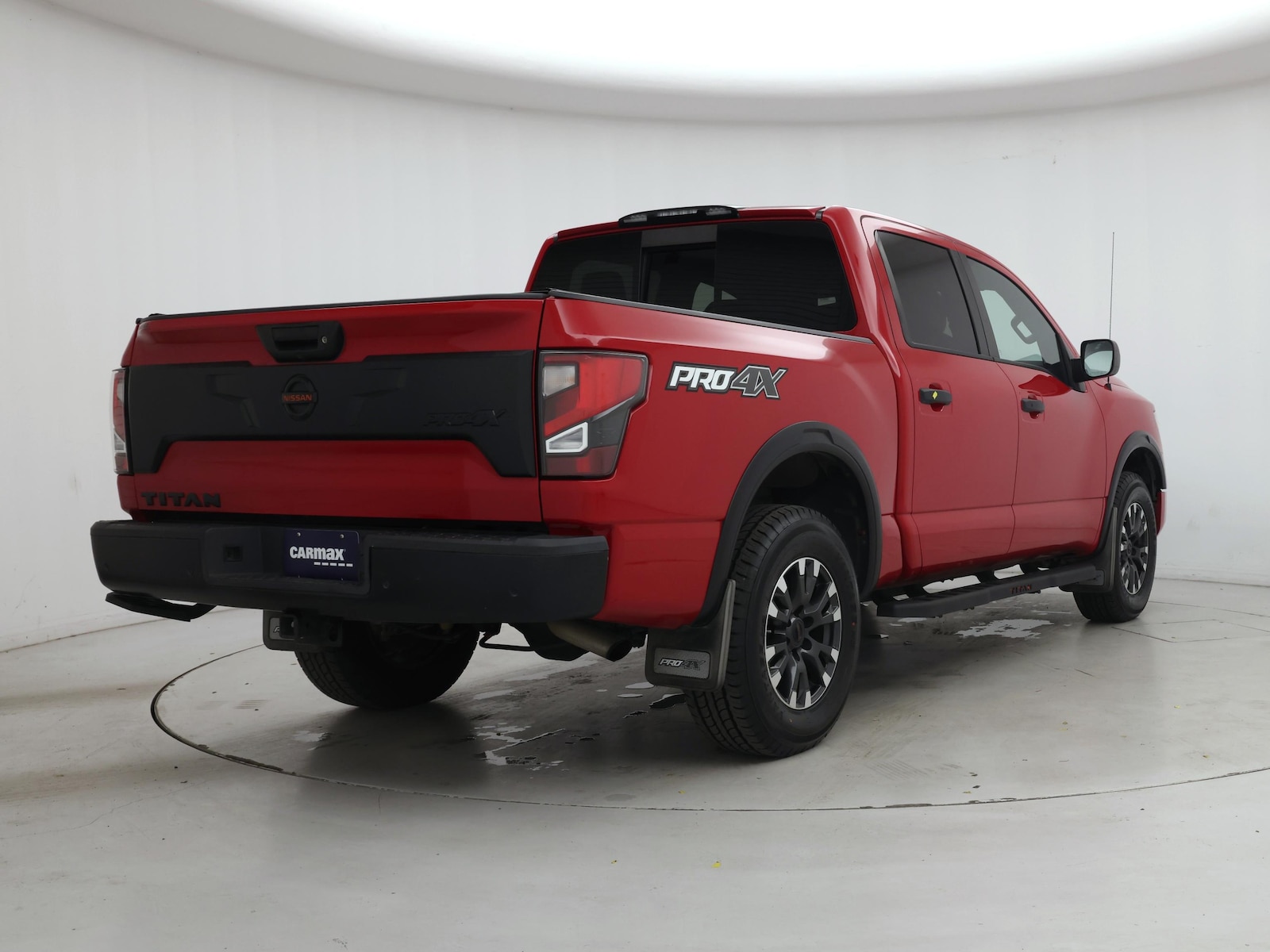 2021 Nissan Titan PRO-4X - Photo 9