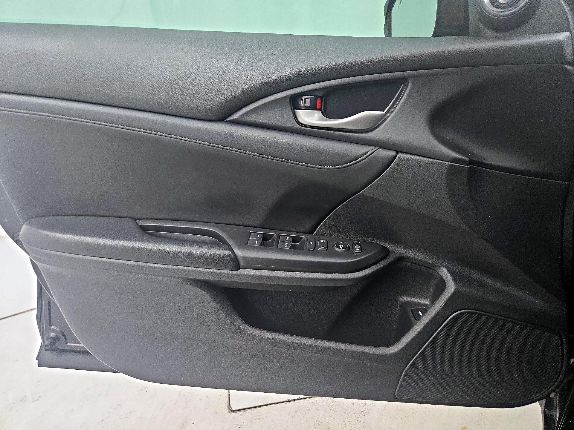 Thumbnail: 2022 Honda Insight - 12
