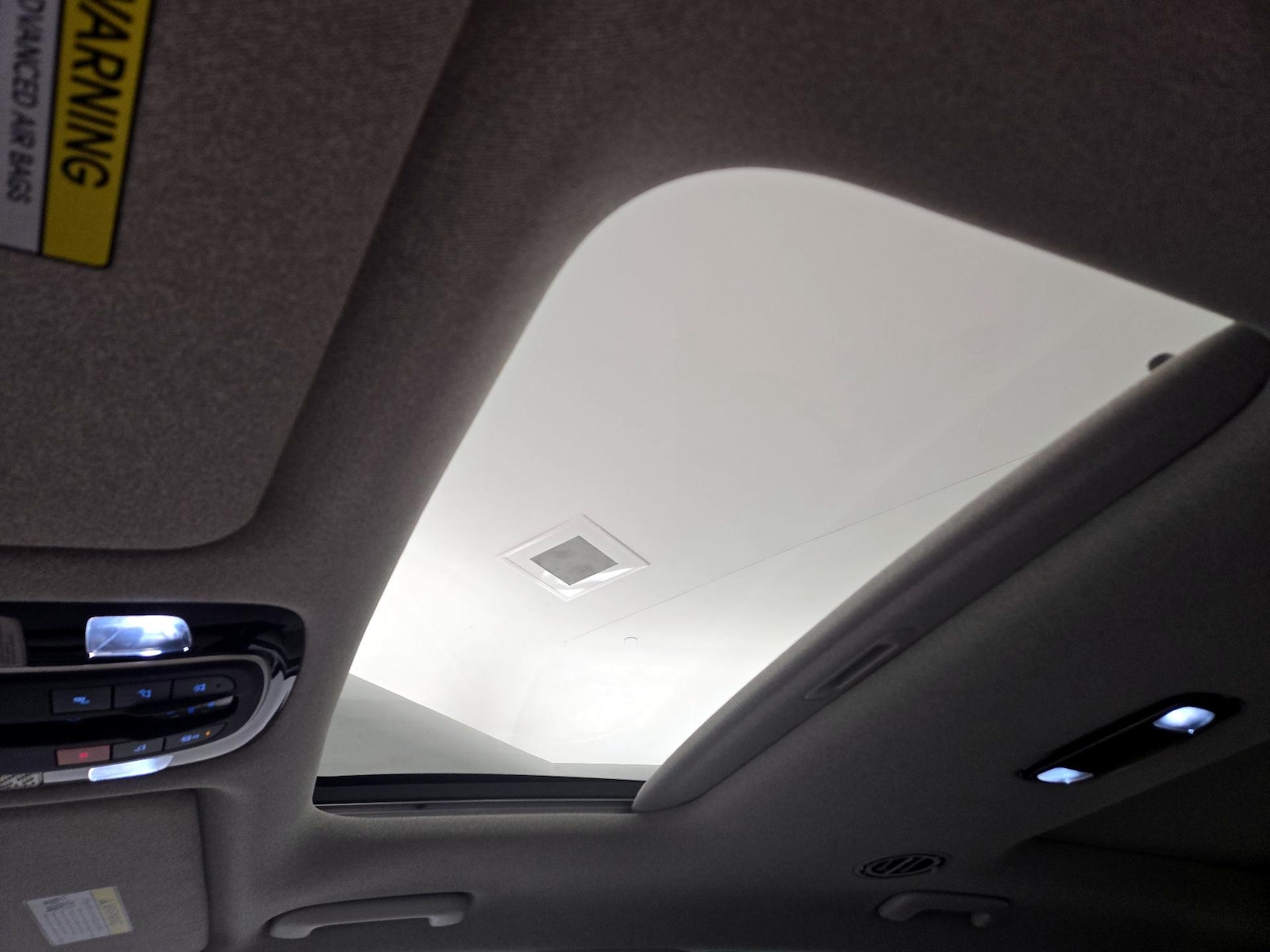 Sunroof(s) & Skylight(s)