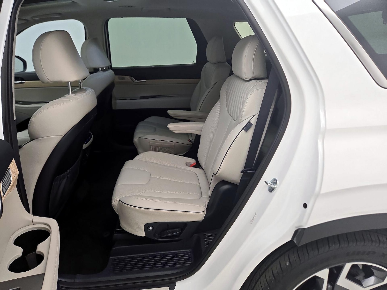 Rear Air Conditioning