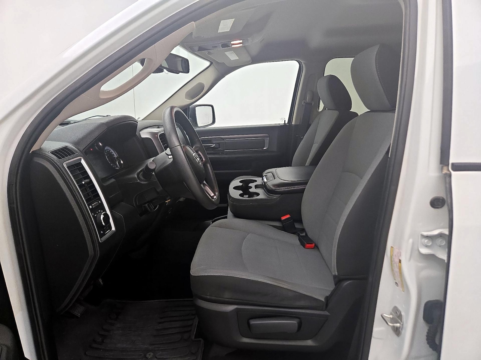 2023 RAM Ram 1500 Classic SLT - Photo 12