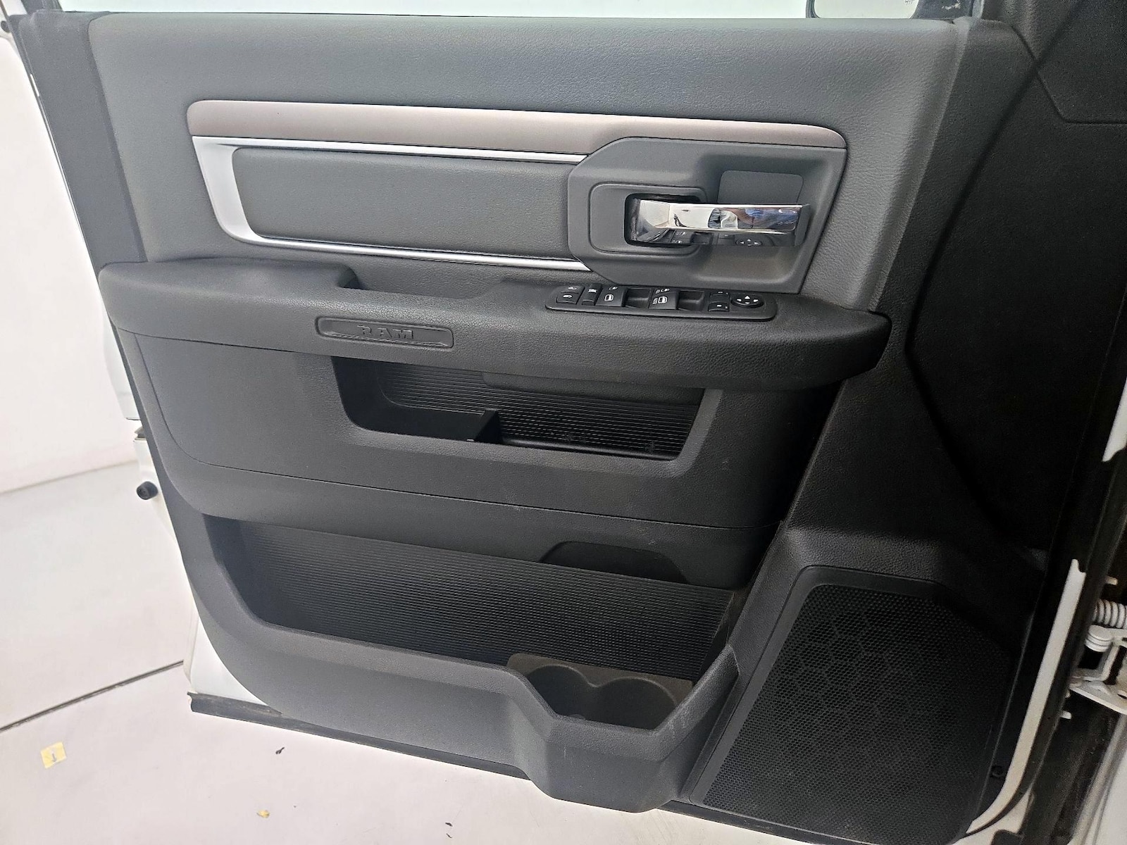 2023 RAM Ram 1500 Classic SLT - Photo 13