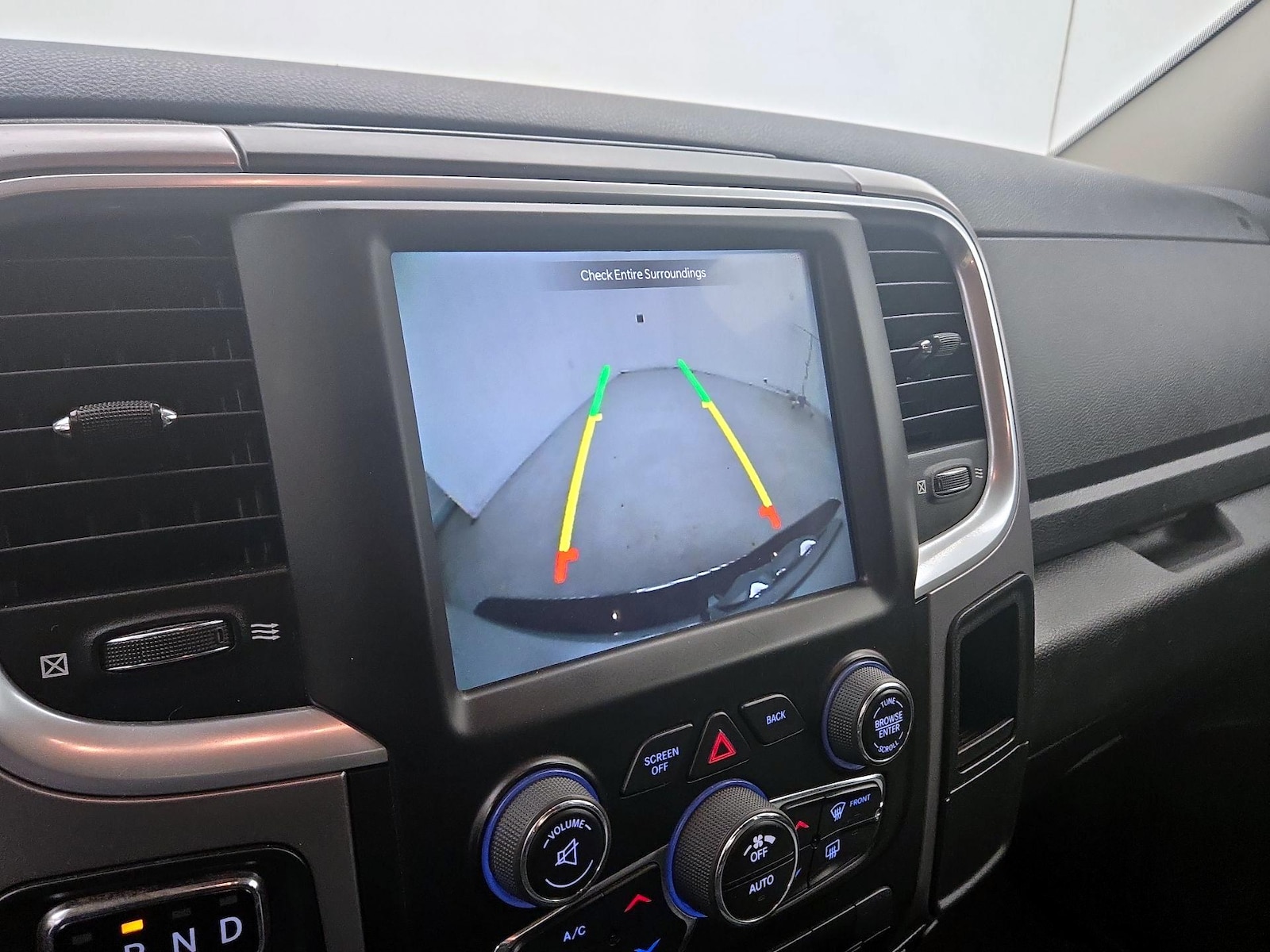 2023 RAM Ram 1500 Classic SLT - Photo 15
