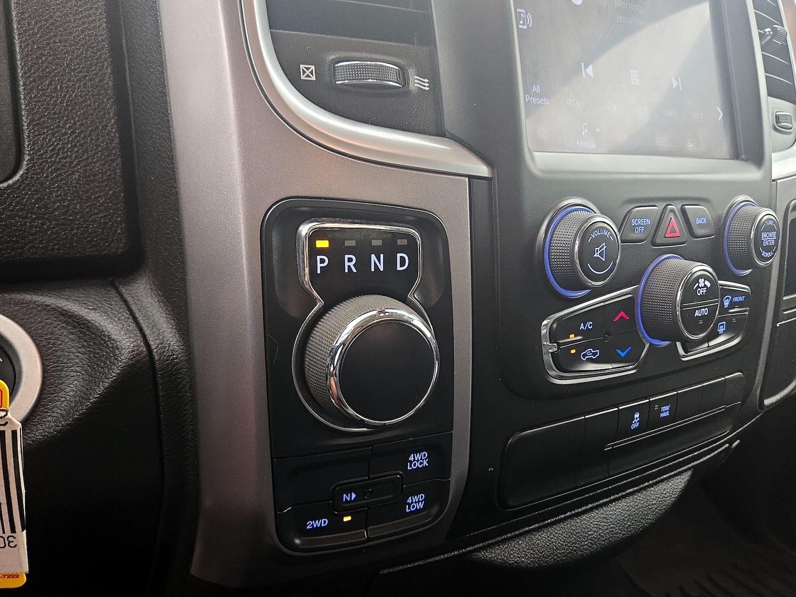 2023 RAM Ram 1500 Classic SLT - Photo 18
