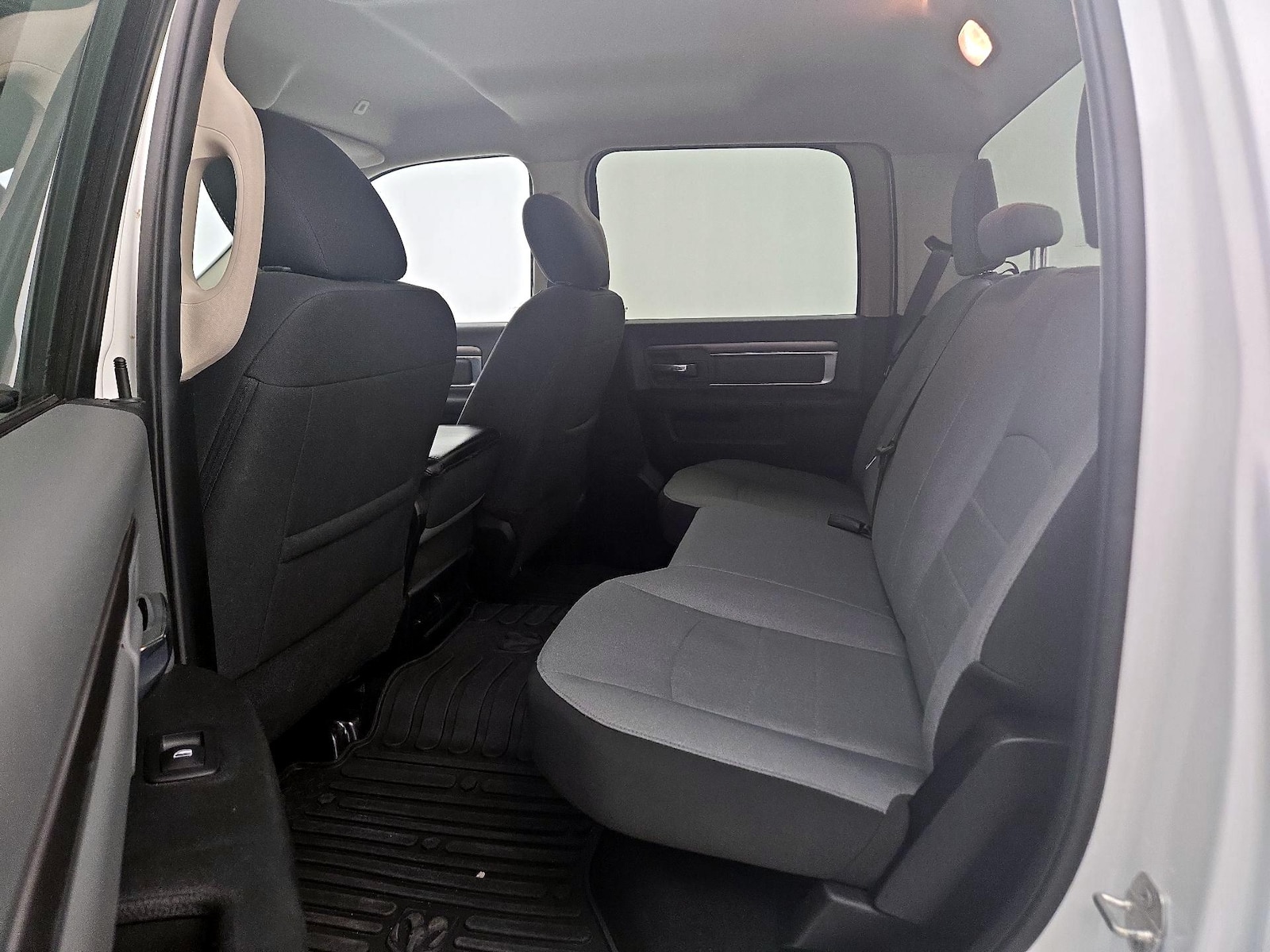2023 RAM Ram 1500 Classic SLT - Photo 20
