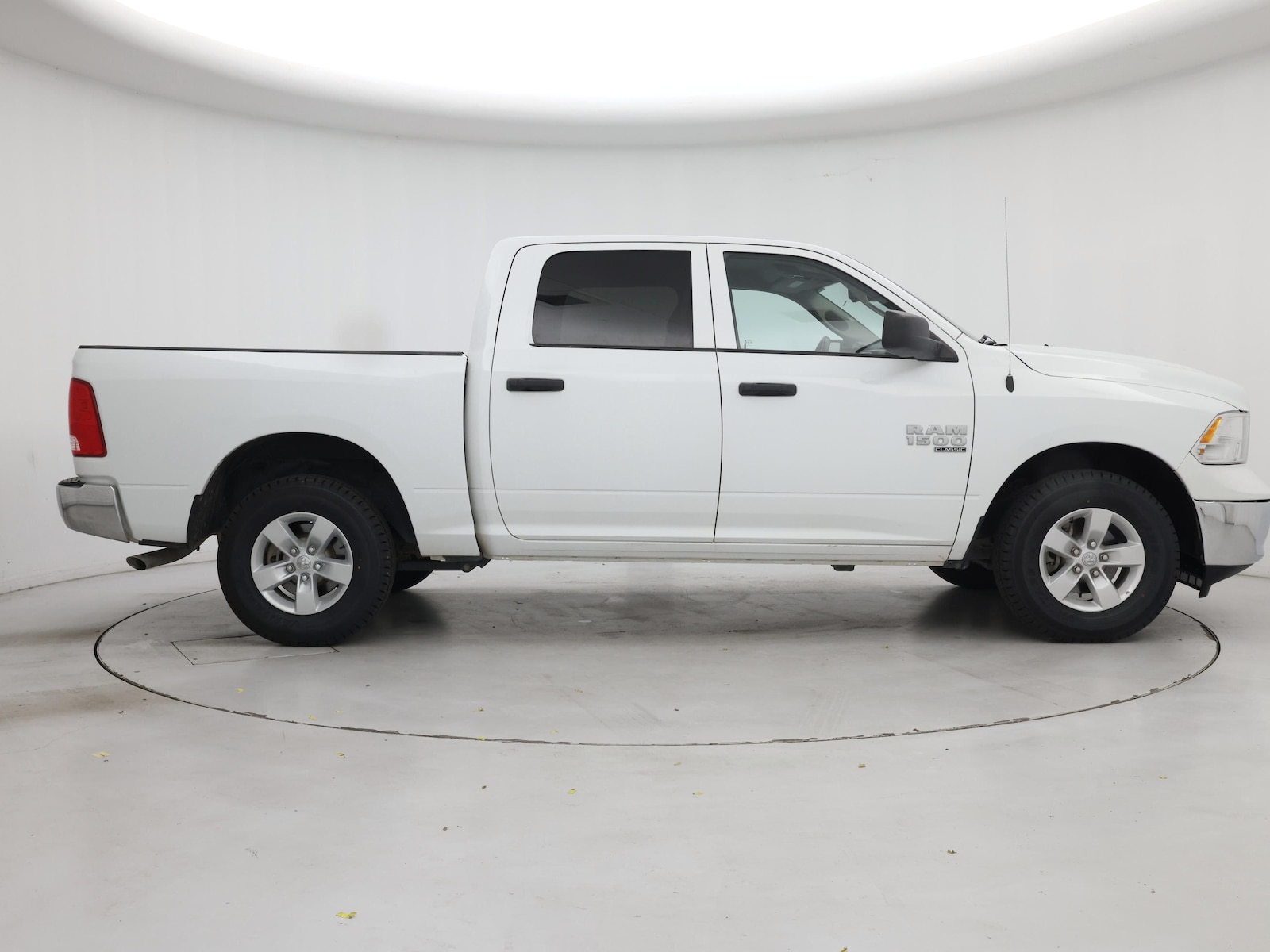 2023 RAM Ram 1500 Classic SLT - Photo 8