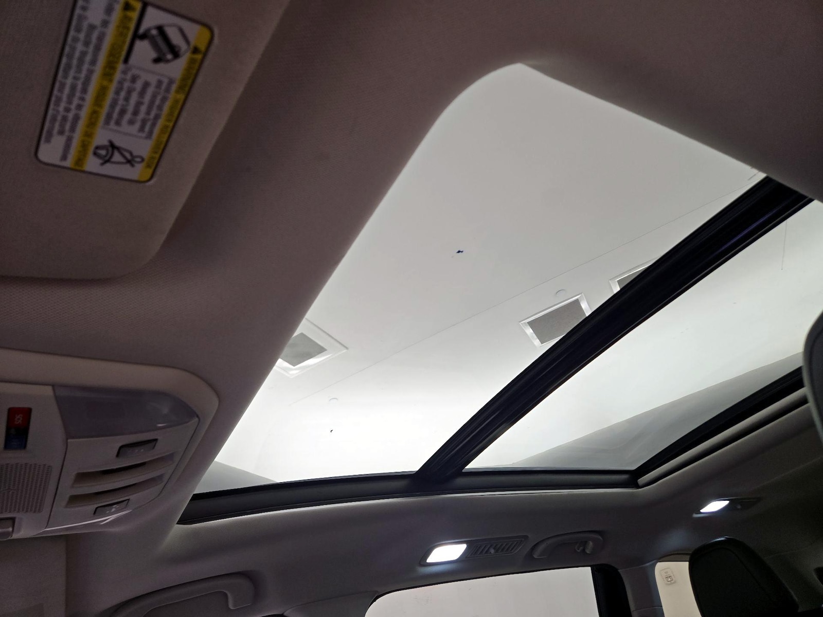 2022 Subaru Ascent Onyx Edition - Photo 21