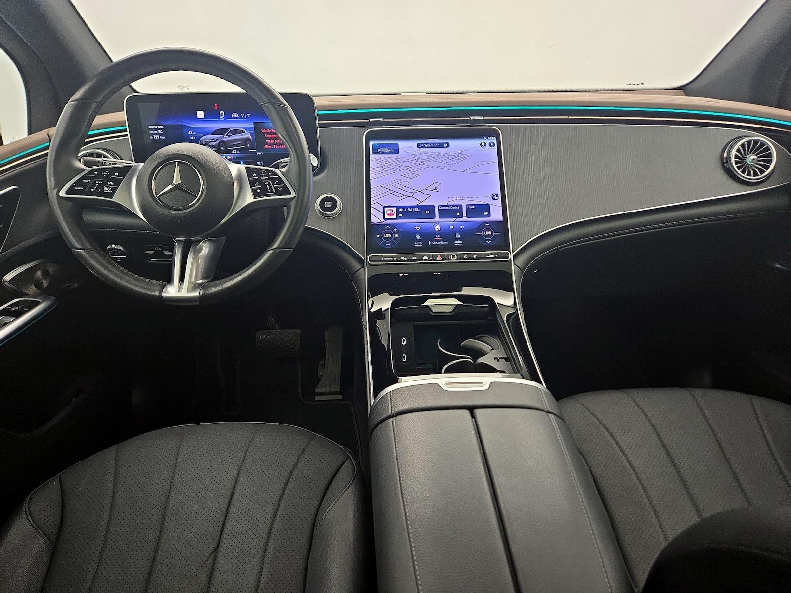 Apple CarPlay® & Android Auto™
